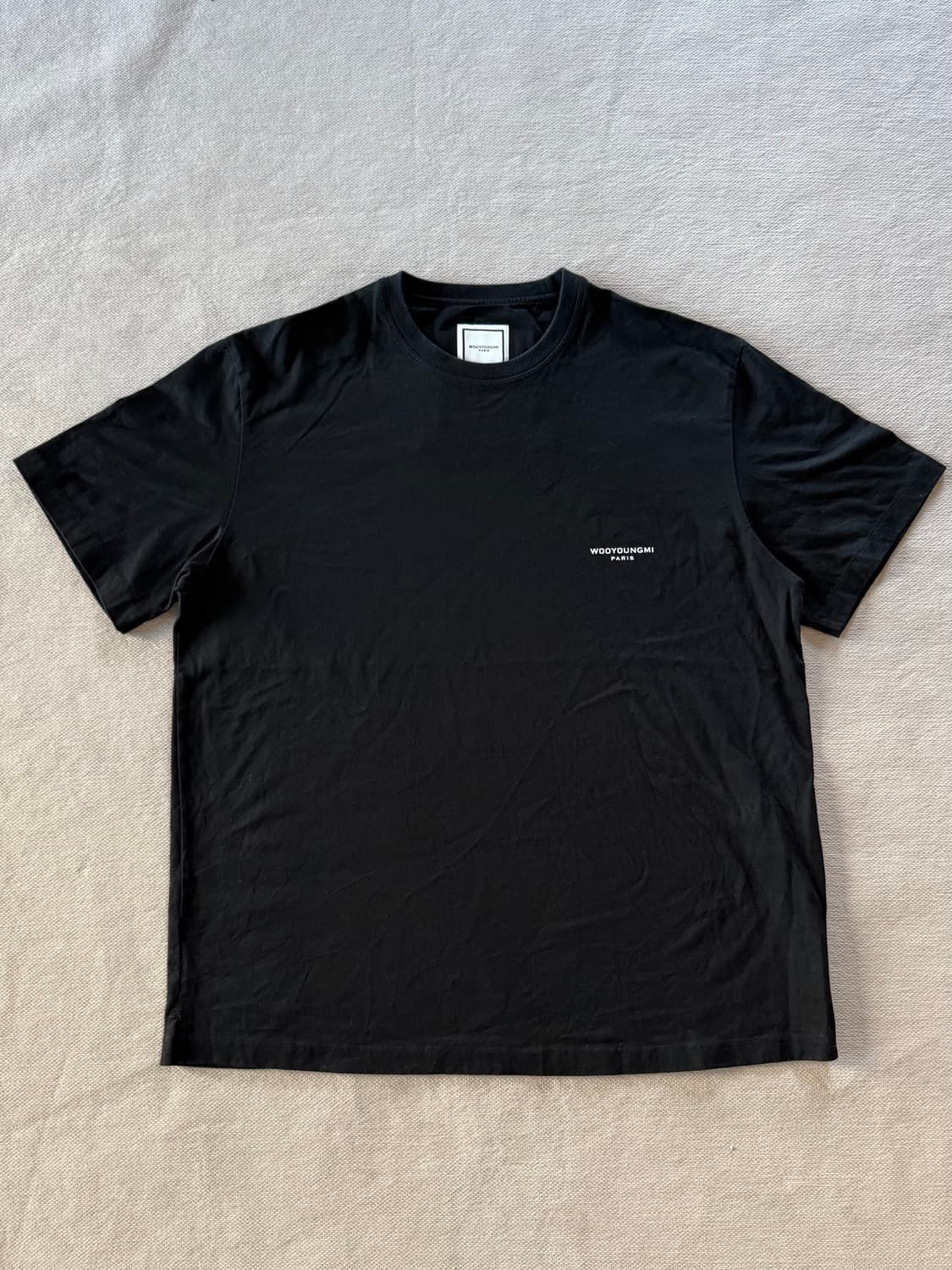 우영미 코튼 스퀘어 라벨 티셔츠 상품이미지1