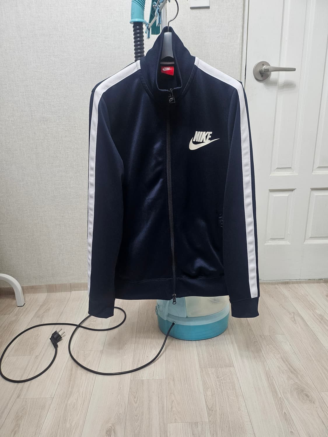 (100)L ☆초대장급☆ 나이키 트랙뷰트 2중지퍼 [네이비] 트랙탑져지 상품이미지1