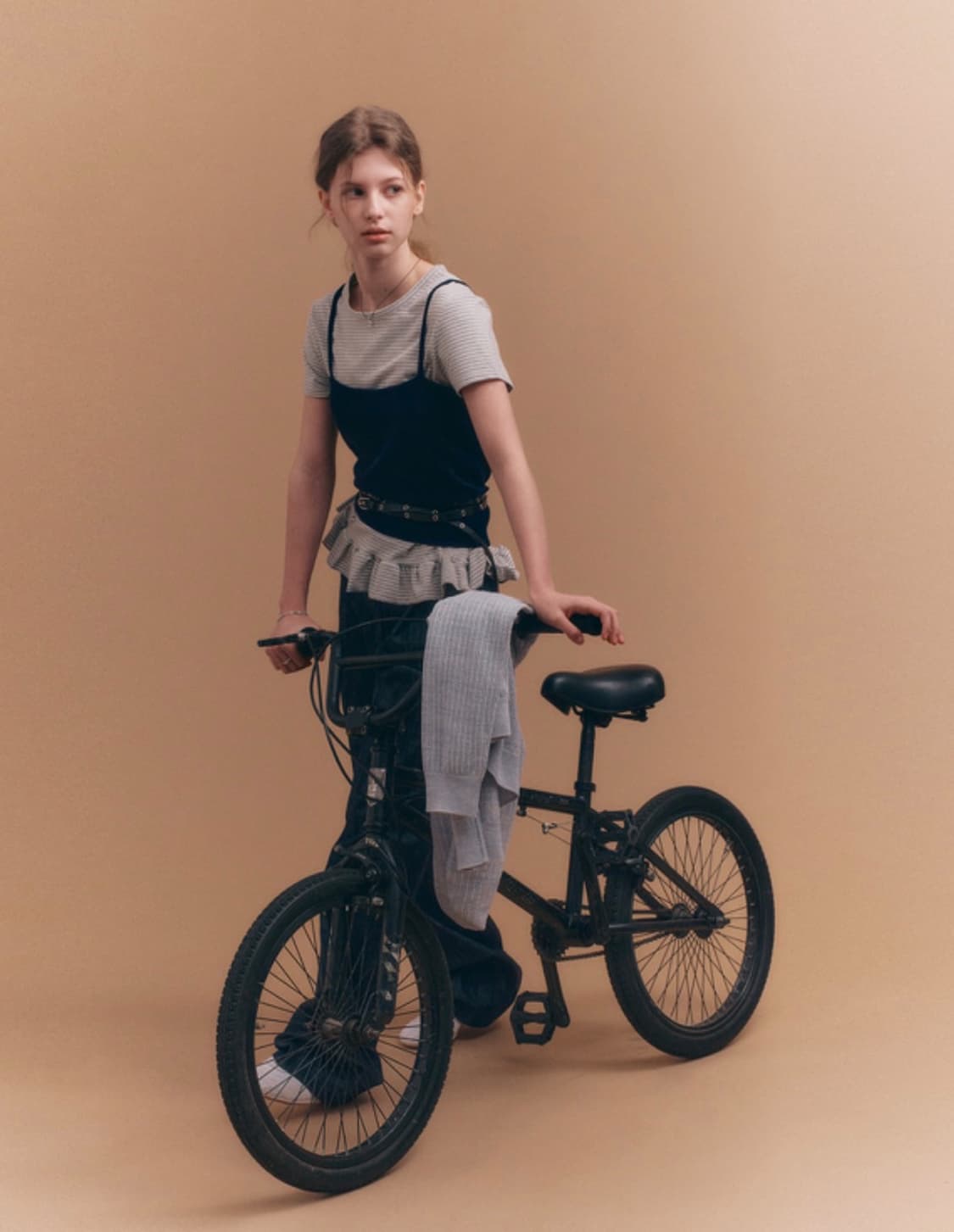 몽돌 스트라이프 프릴 반팔티 상품이미지4