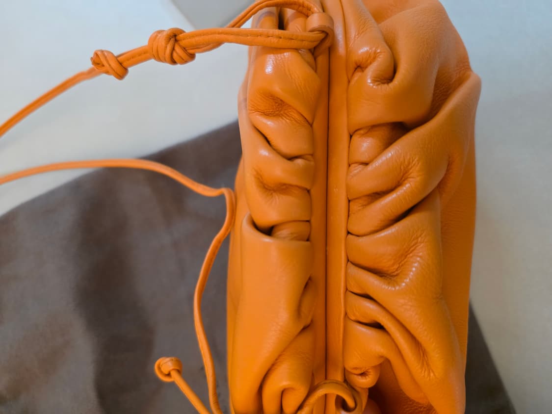 정품 보테가베네타 만두백 오렌지 상품이미지5