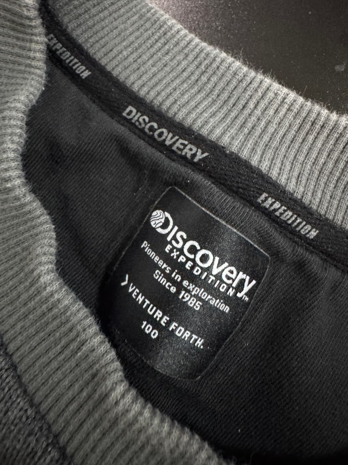 디스커버리 니트 기모 맨투맨 L 그레이 상품이미지3