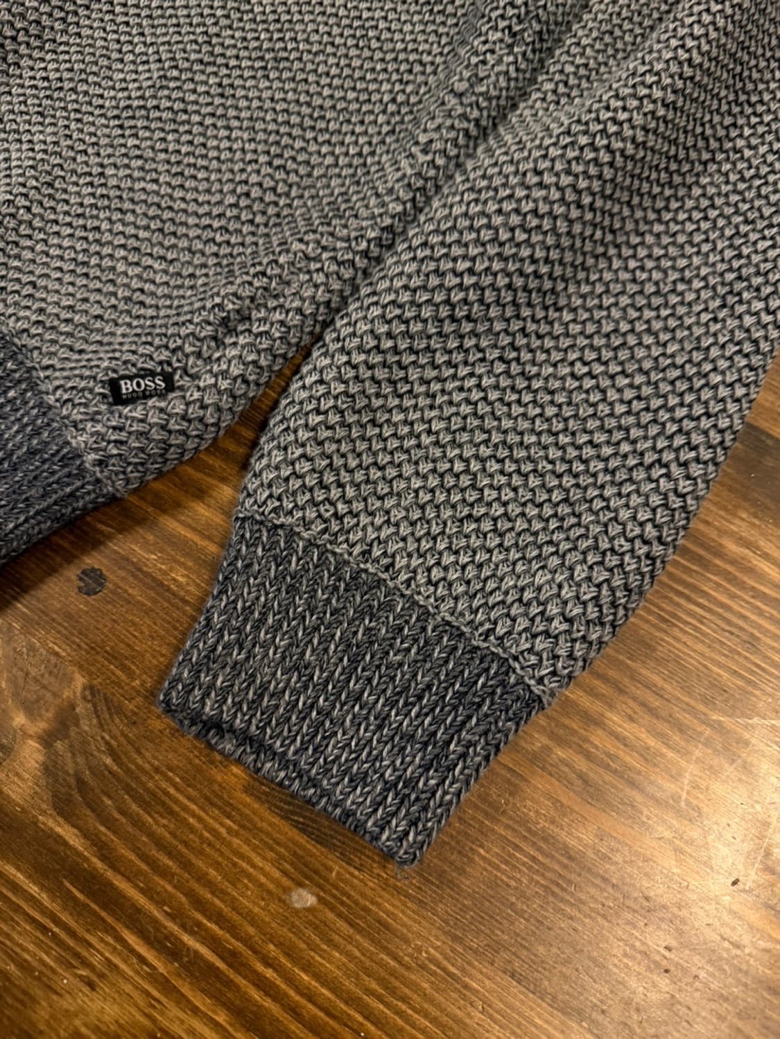 휴고보스 블랙라벨 니트 100 상품이미지9