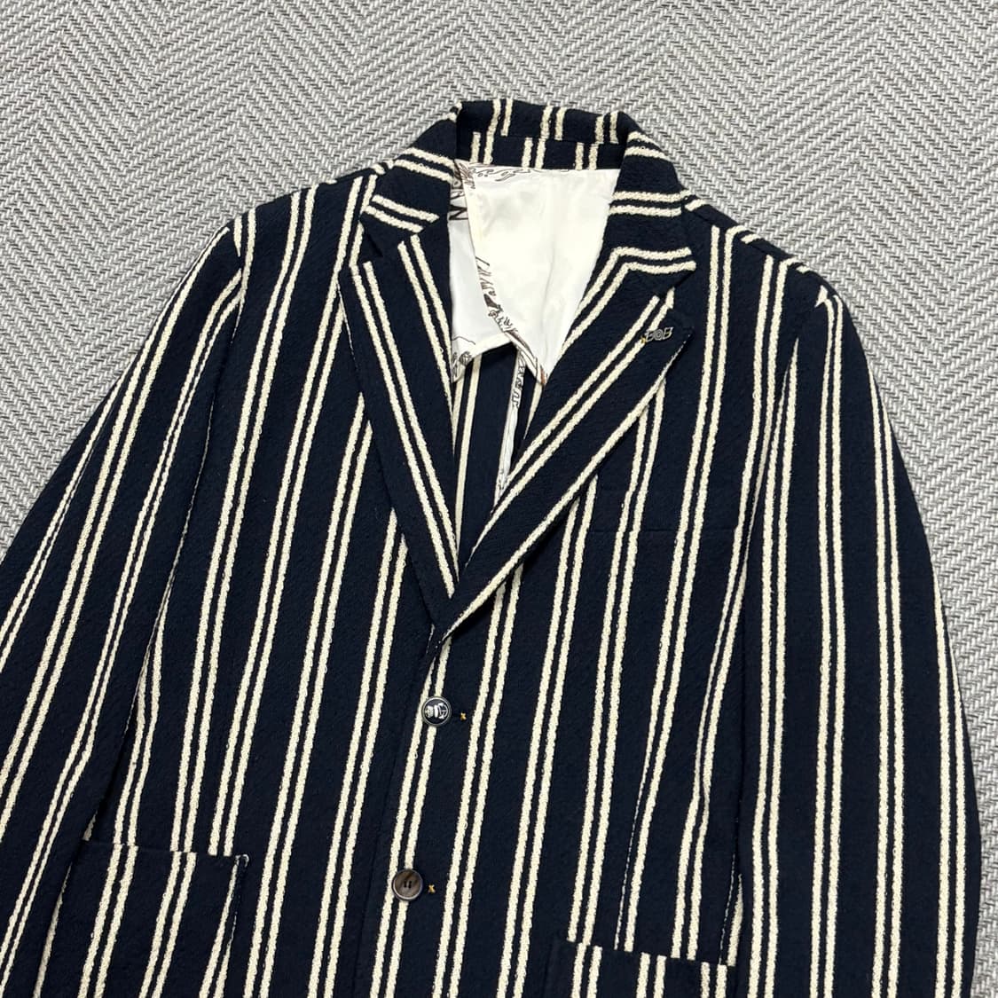 비오비 스트라이프 싱글 브레스트 블레이저 v1480 상품이미지3