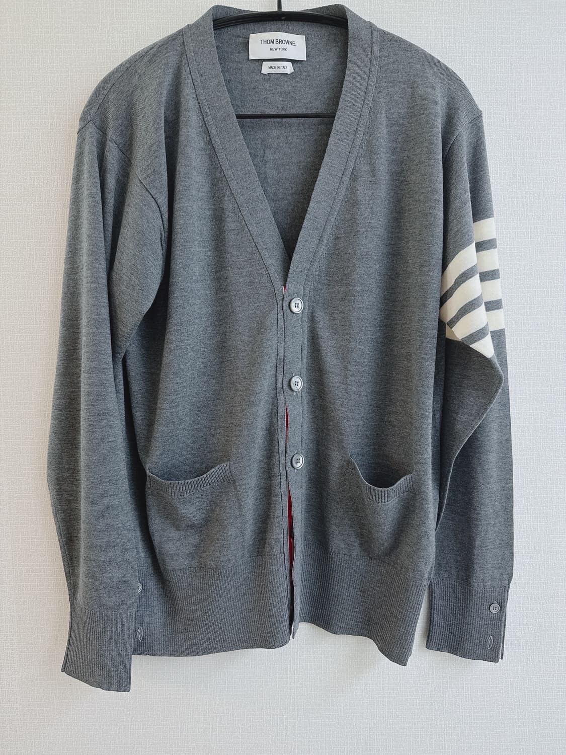 톰브라운 메리노울 사선 가디건 (3) 상품이미지1