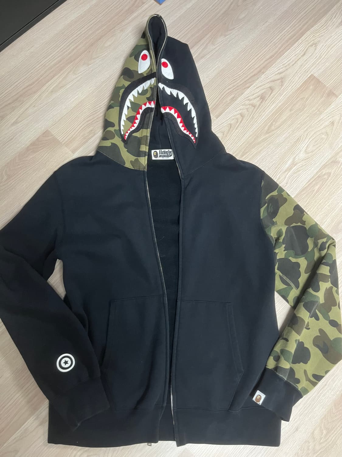 베이프 반카모 샤크후드집업 XL 상품이미지1