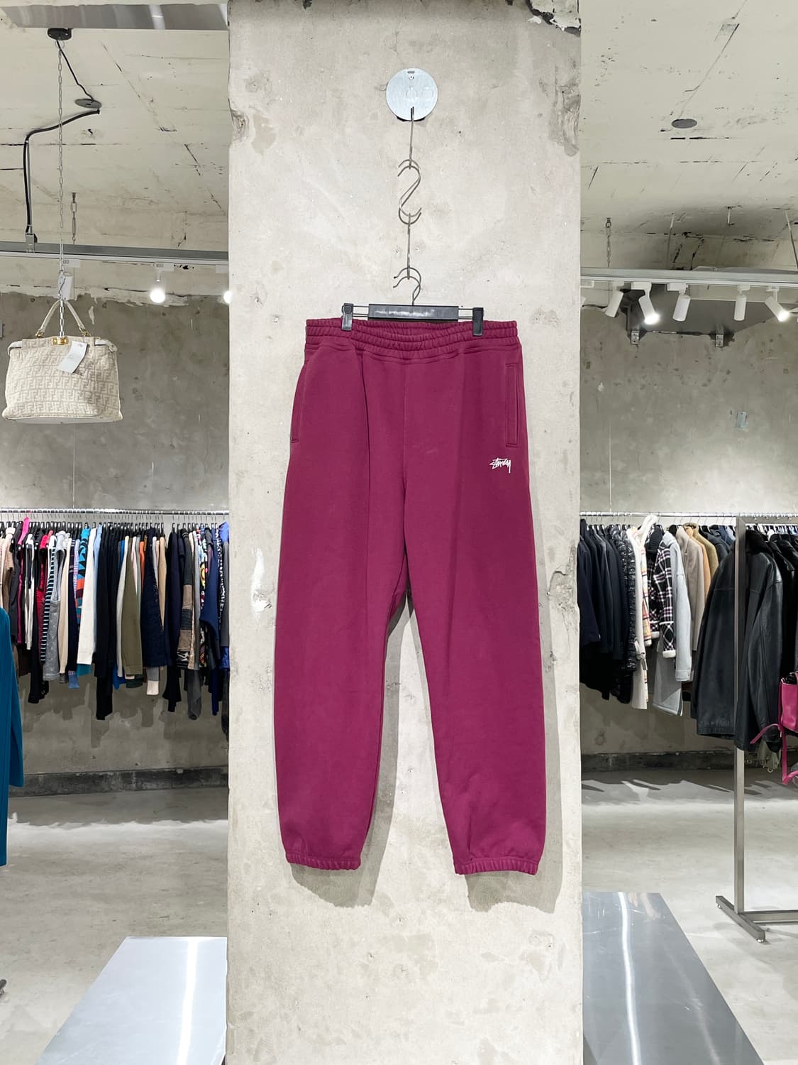 스투시 버건디 스탁 로고 스웻 팬츠 상품이미지1