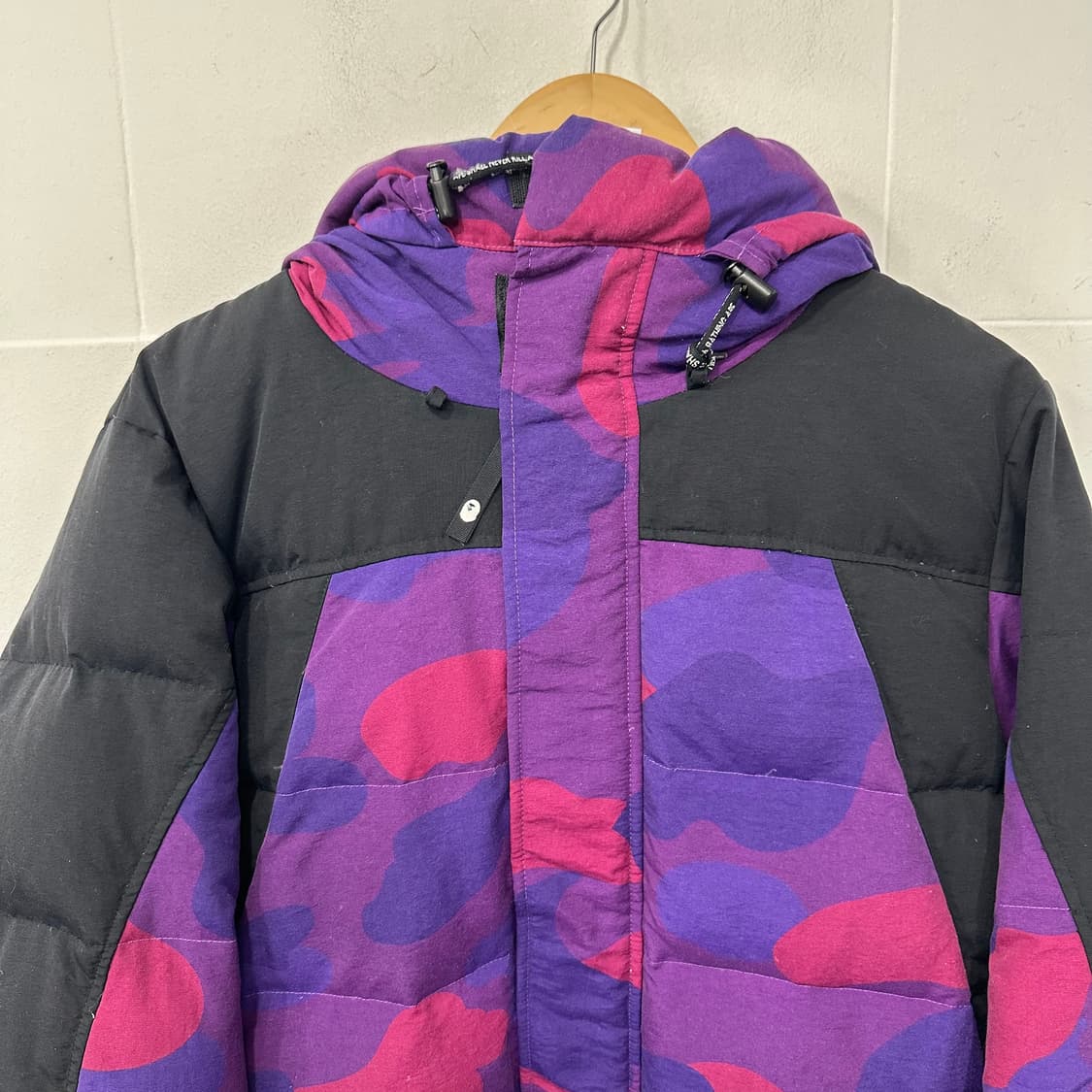 A Bathing ape 카모 패딩 점퍼 상품이미지2