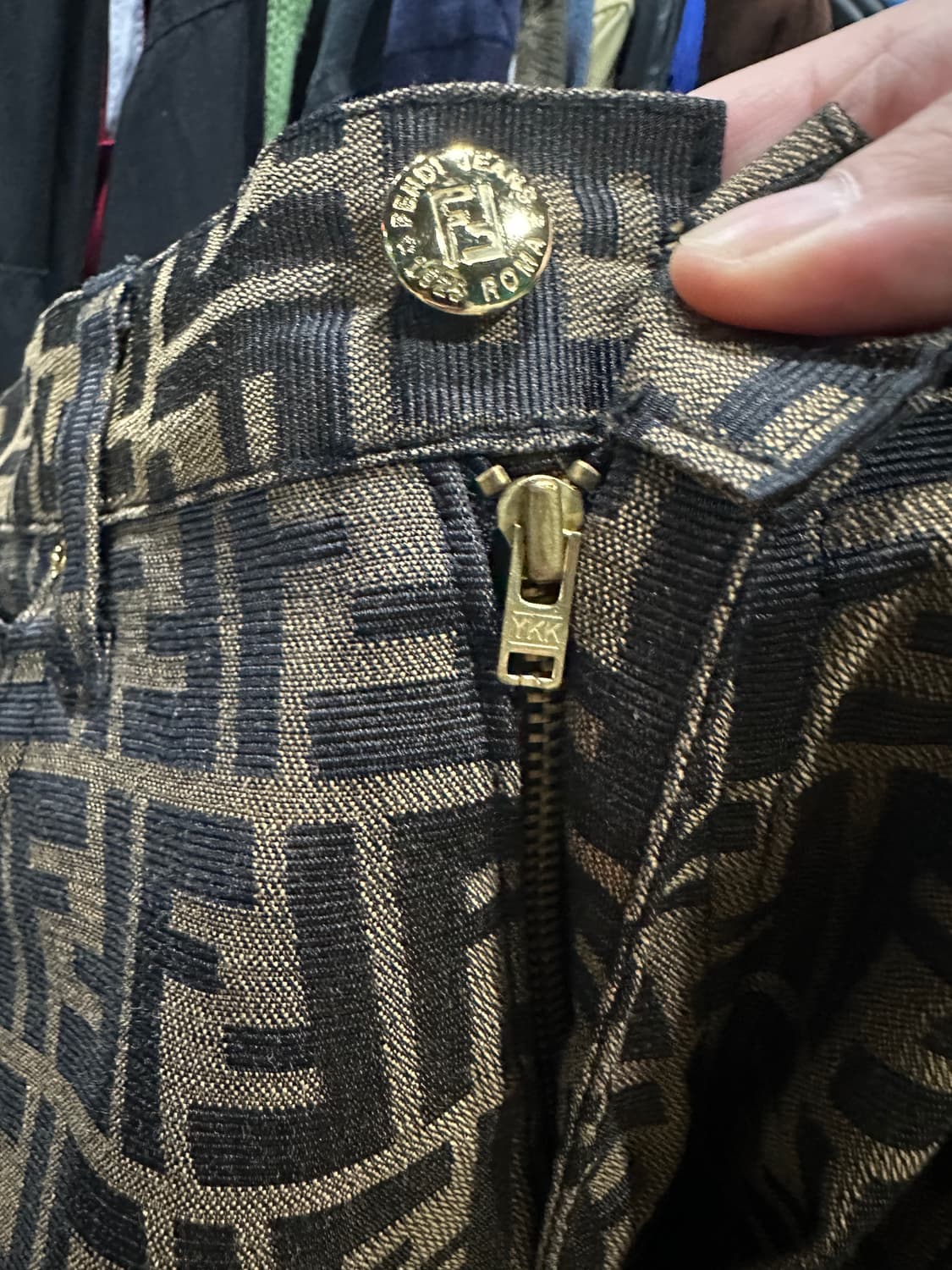 펜디 주카 FF로고 팬츠 상품이미지8