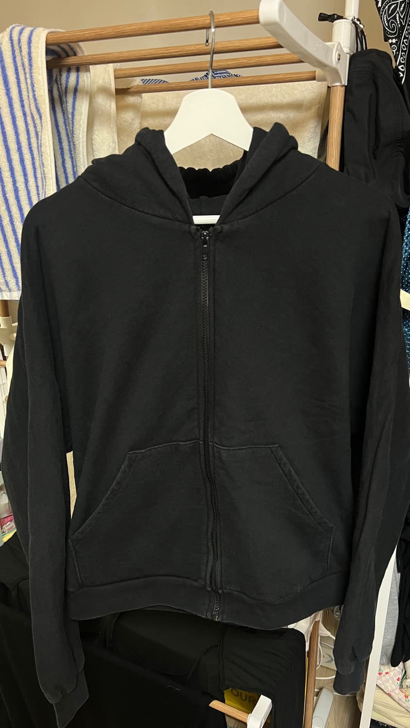 yeezy hd-03 이지 후드집업 블랙 상품이미지1