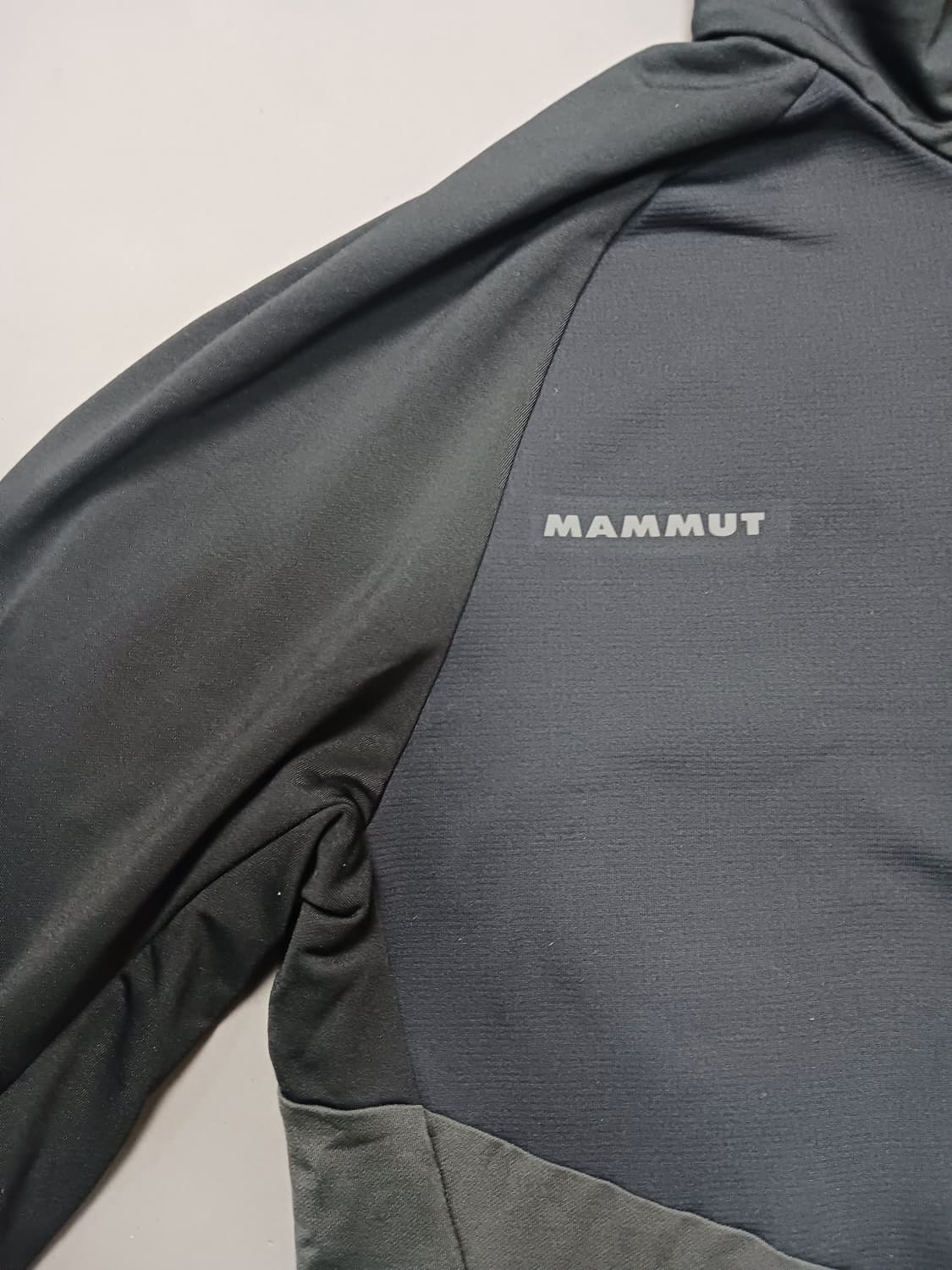 [L] 마무트 에너지 라이트 하프집업 롱슬리브 상품이미지4