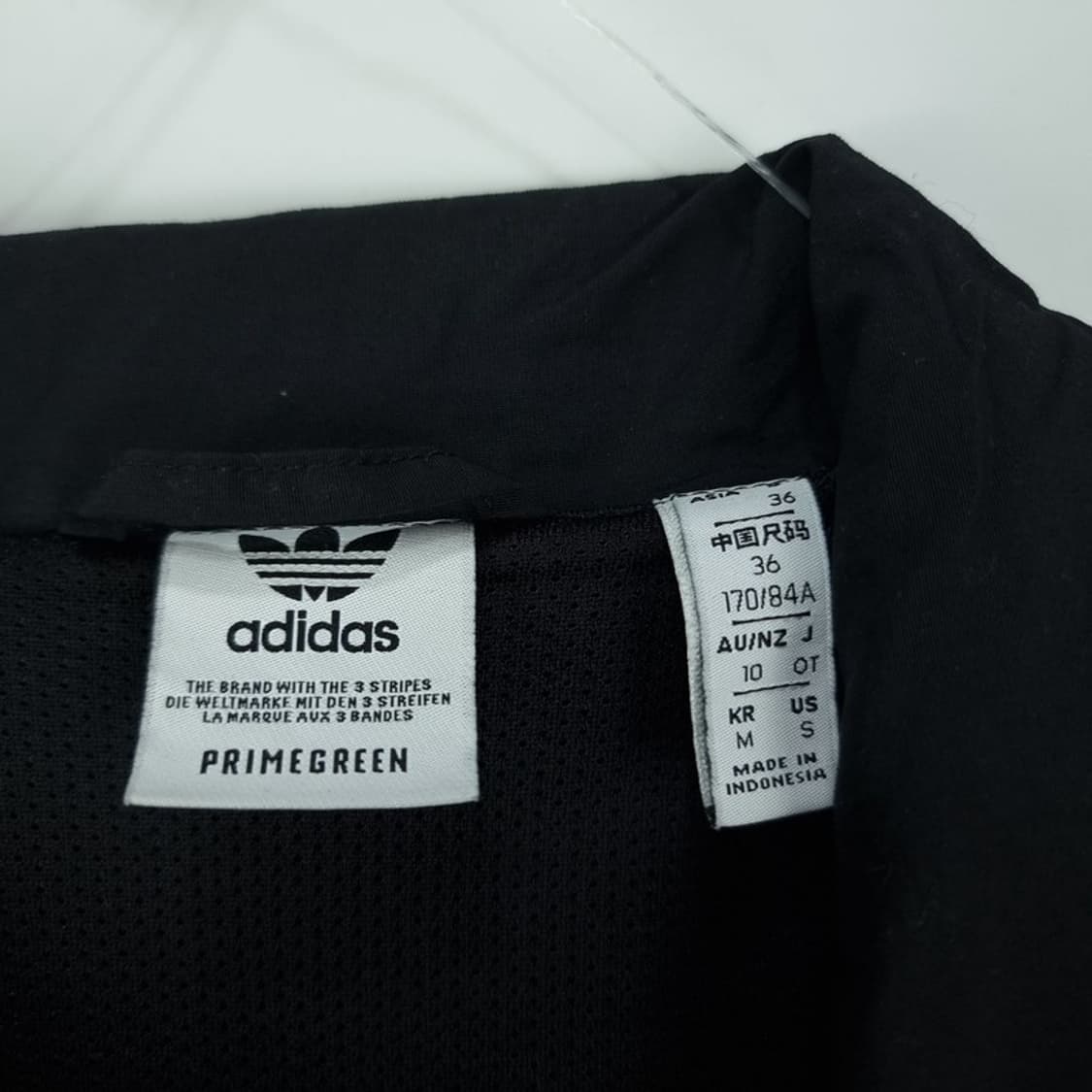 [아디다스] 불꽃 로고 자수 삼선 바람막이 자켓 블랙 M18807 상품이미지8