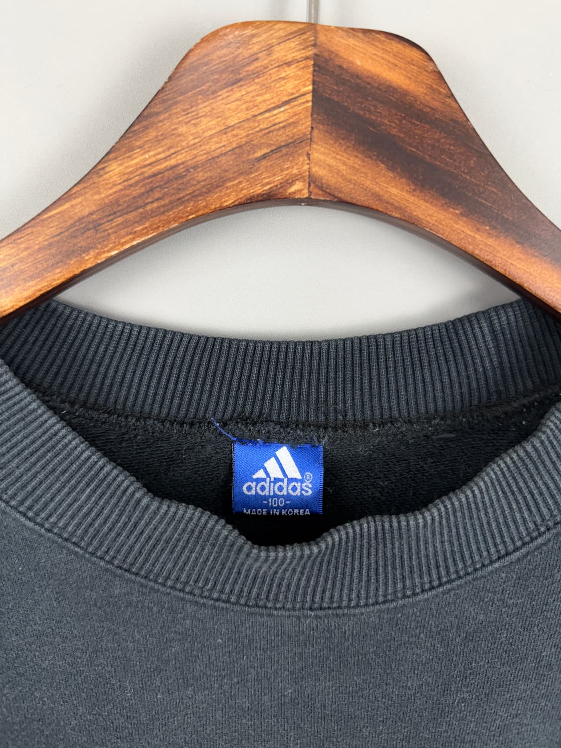 아디다스 AC밀란 맨투맨 네이비 E6 상품이미지5