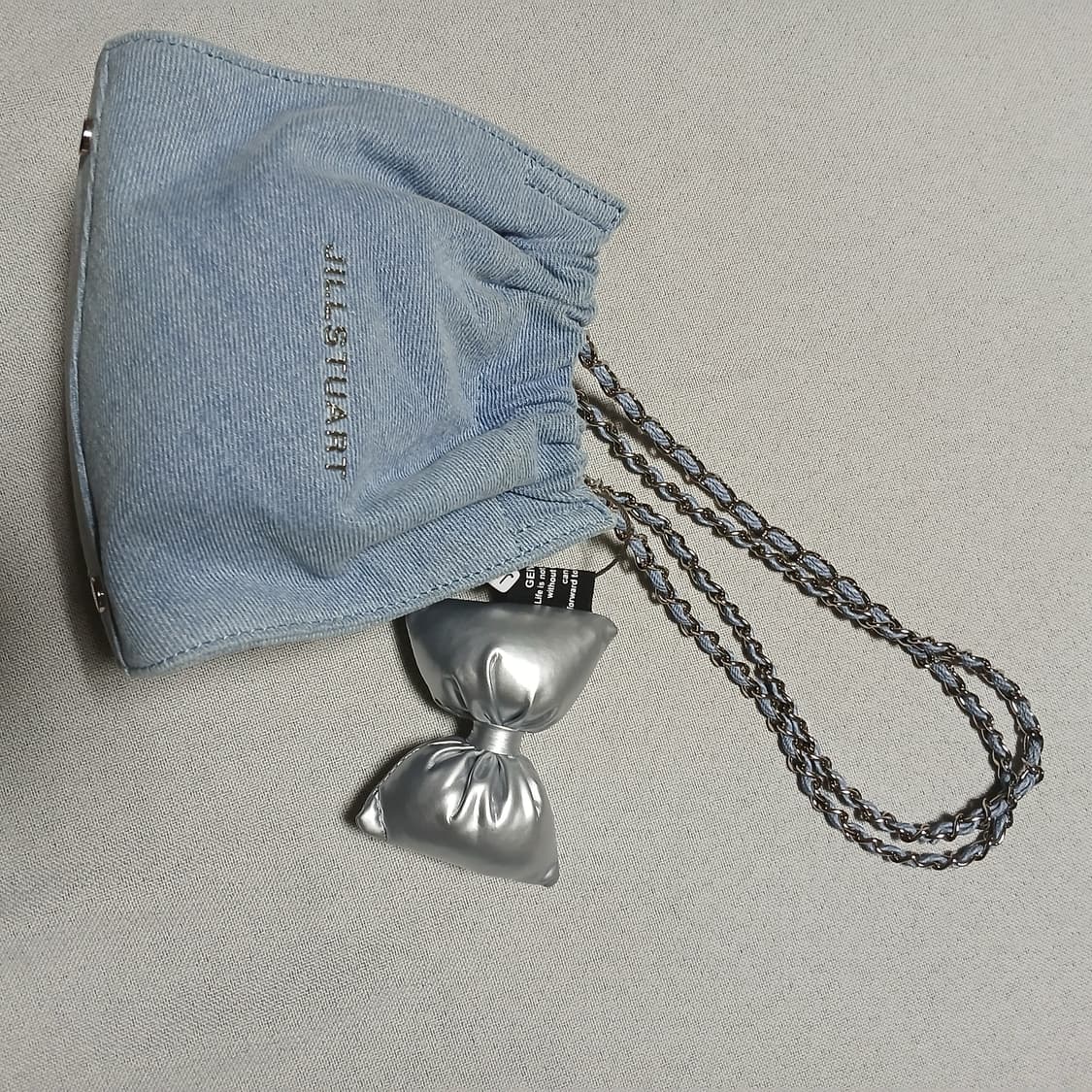 질스튜어트 코코체인 데님 미니 숄더백 크로스백 복조리 상품이미지7