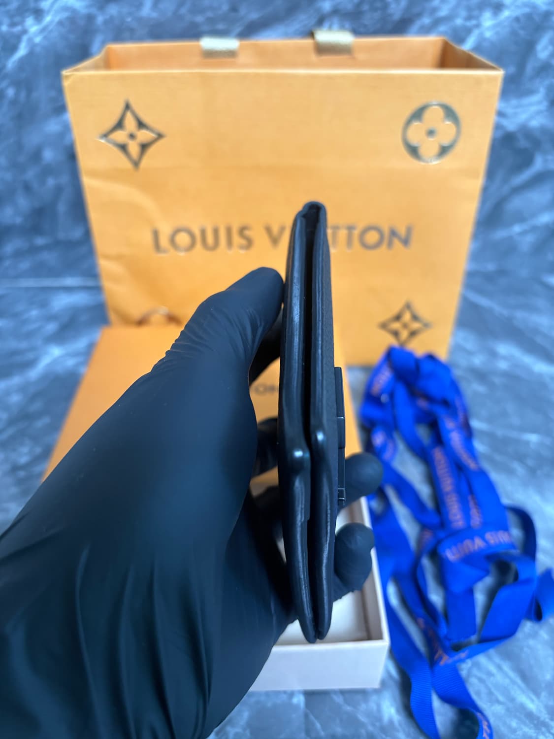 루이비통 에어로그램 반지갑 상품이미지7