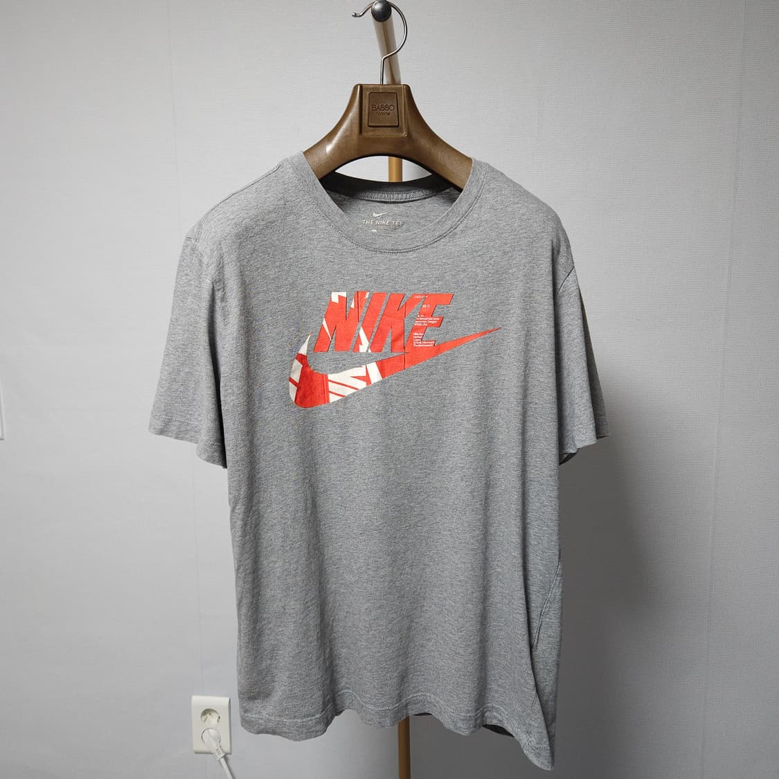 110 ) 나이키 스우시 저스트 두 잇 반팔티 상품이미지1