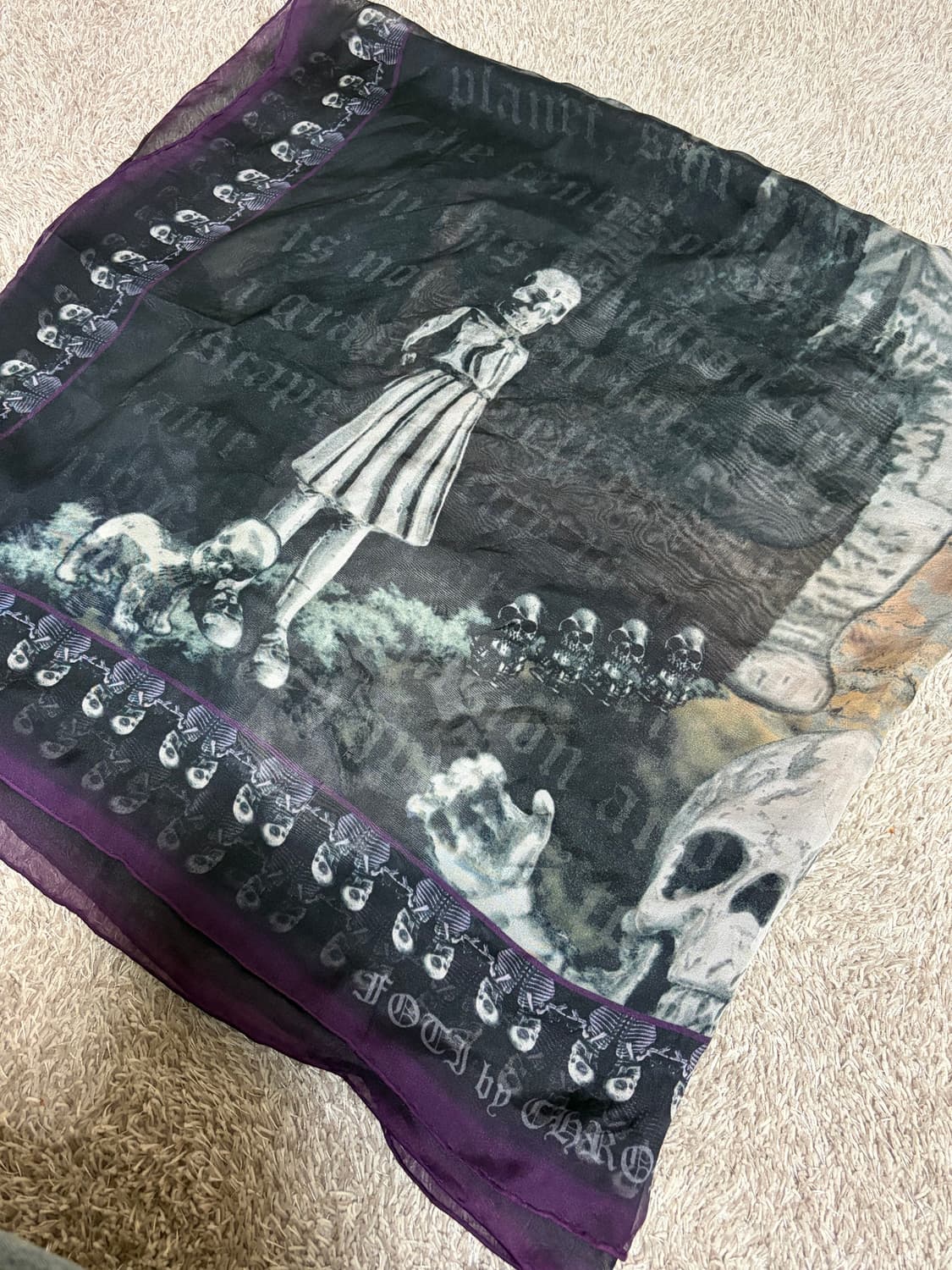 [오늘만 이 가격 급처] 크롬하츠 포티 실크 스카프 상품이미지1