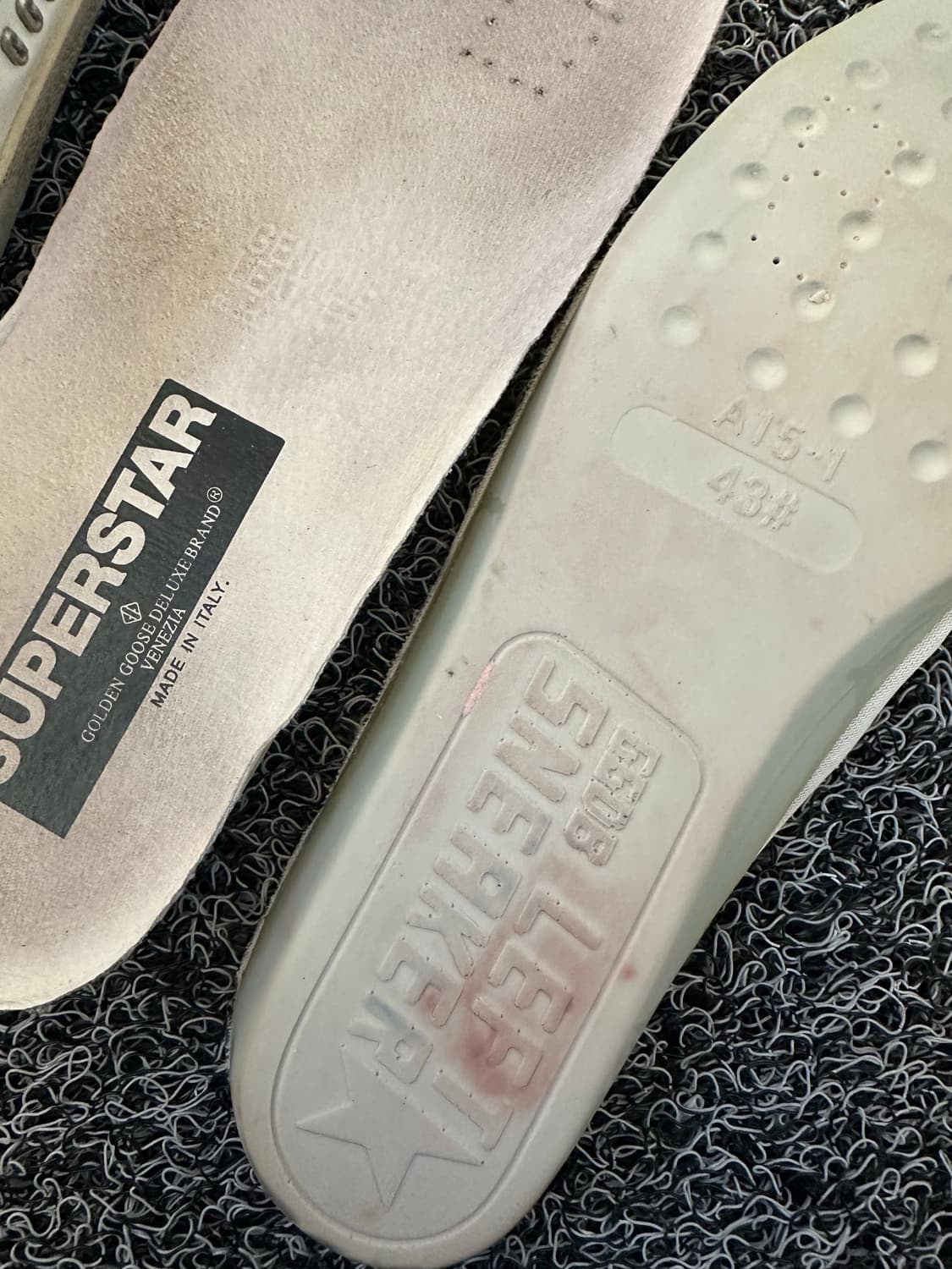 골든구스 슈퍼스타 스니커즈 상품이미지8