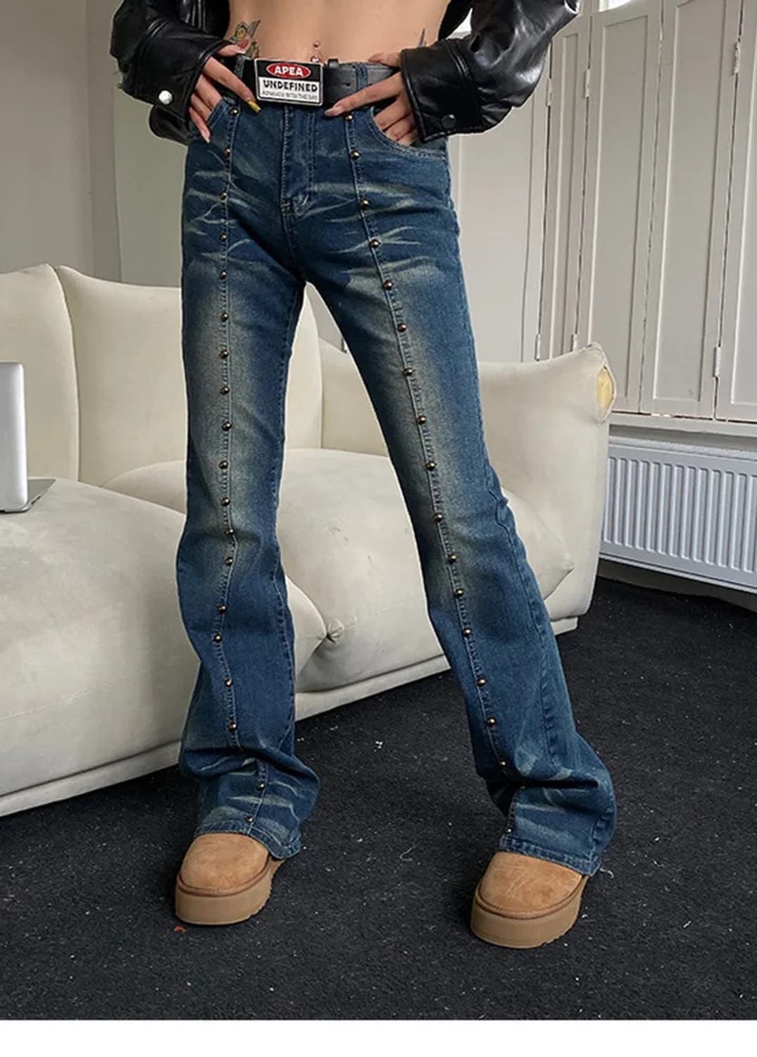 로우웨이스트 스터드 부츠컷 데님 상품이미지1