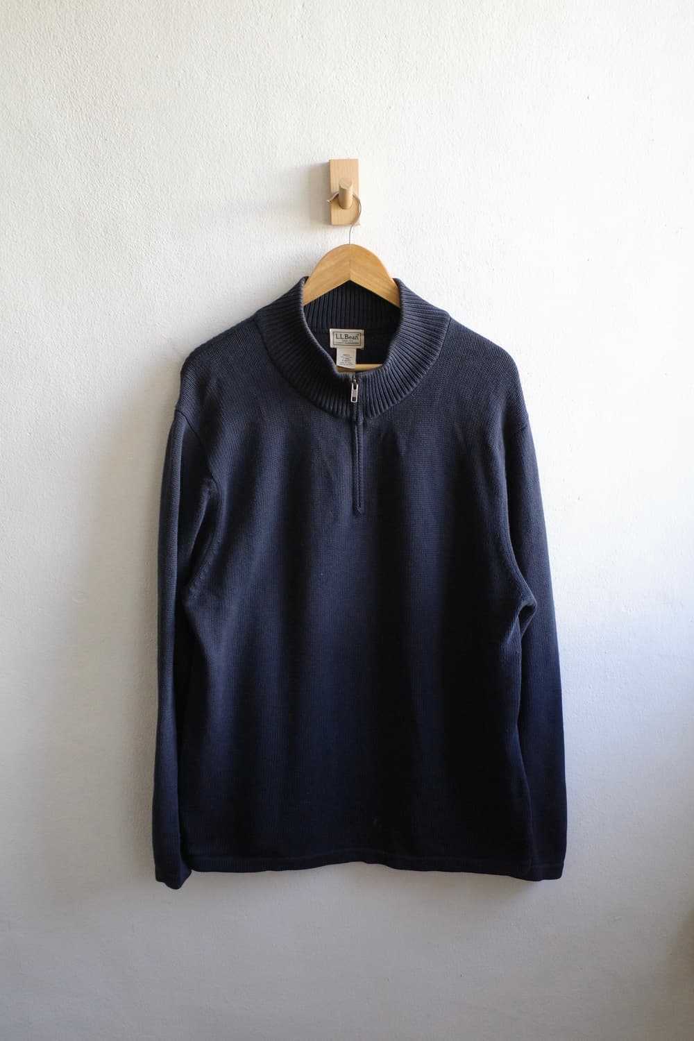 엘엘빈 쿼터집 니트 상품이미지1