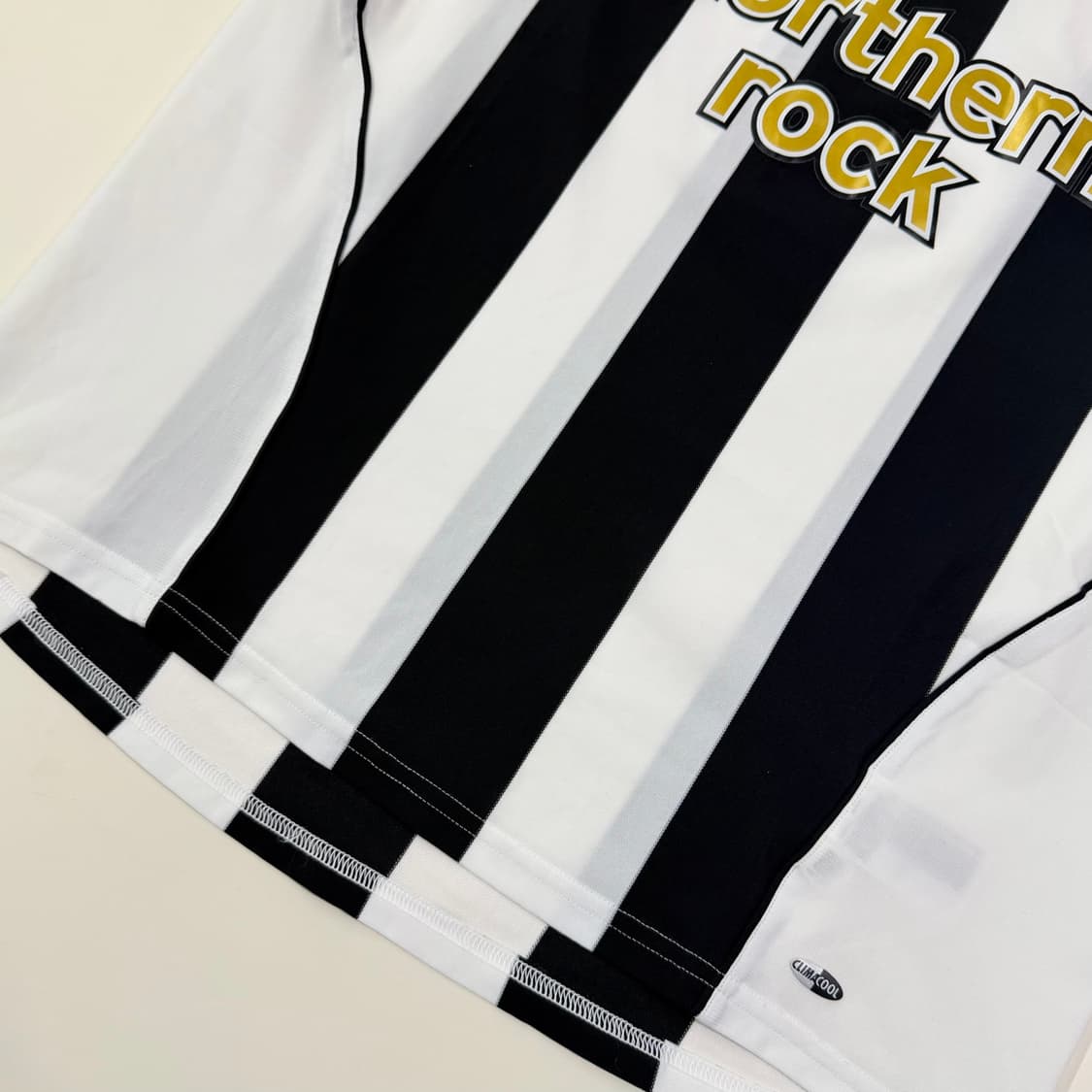 05-06 뉴캐슬 홈 시어러 유니폼 상품이미지8