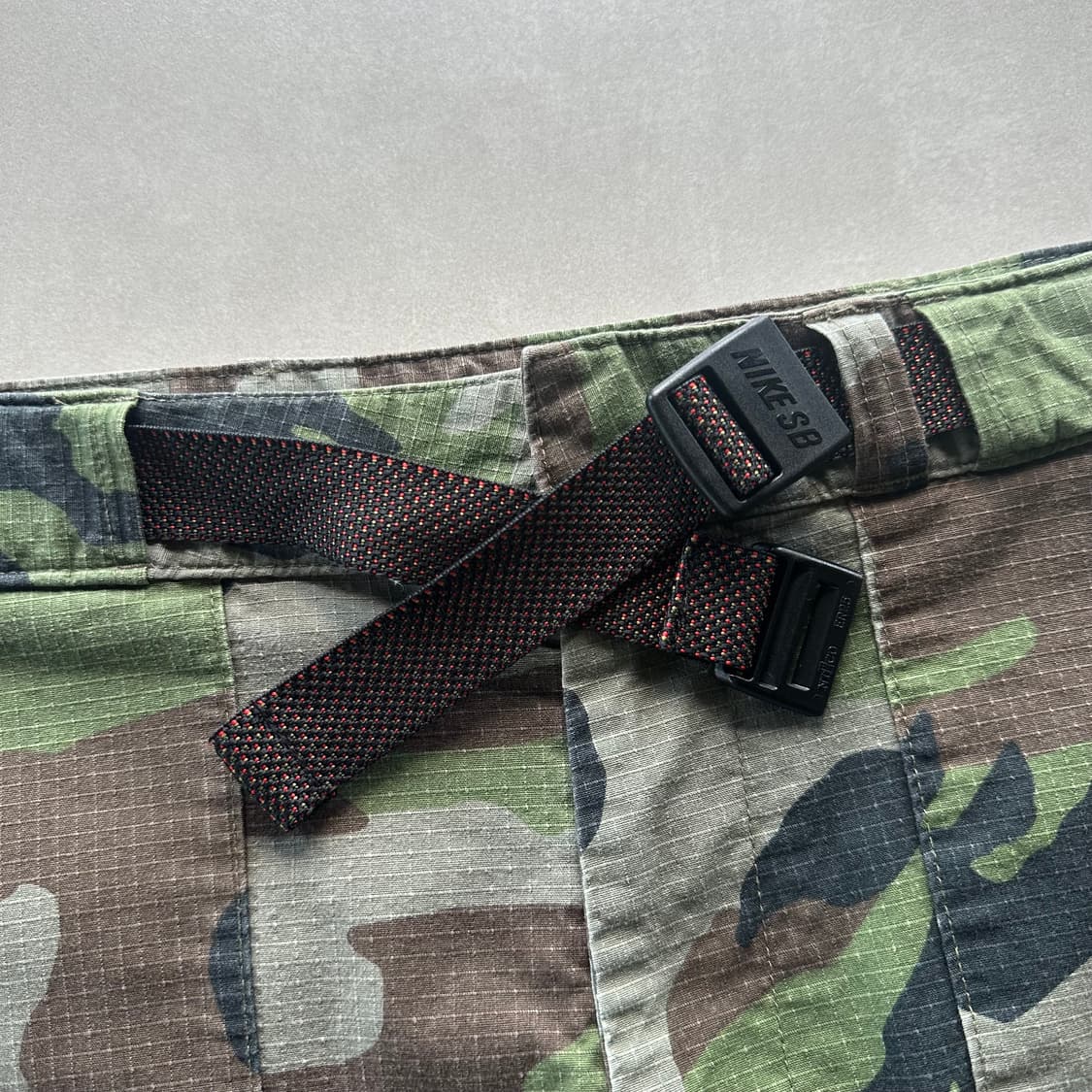 [32]나이키 sb 립스탑 카모 반바지 상품이미지7