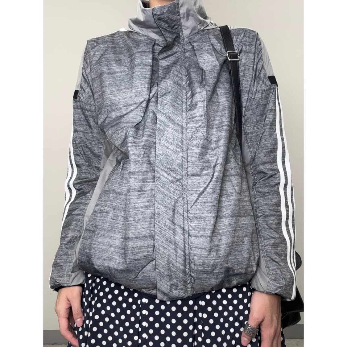 빈티지 아디다스 그레이 윈드브레이커 자켓 상품이미지1