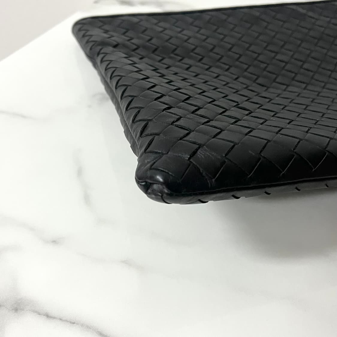 보테가베네타 지퍼 클러치 백 블랙 상품이미지7