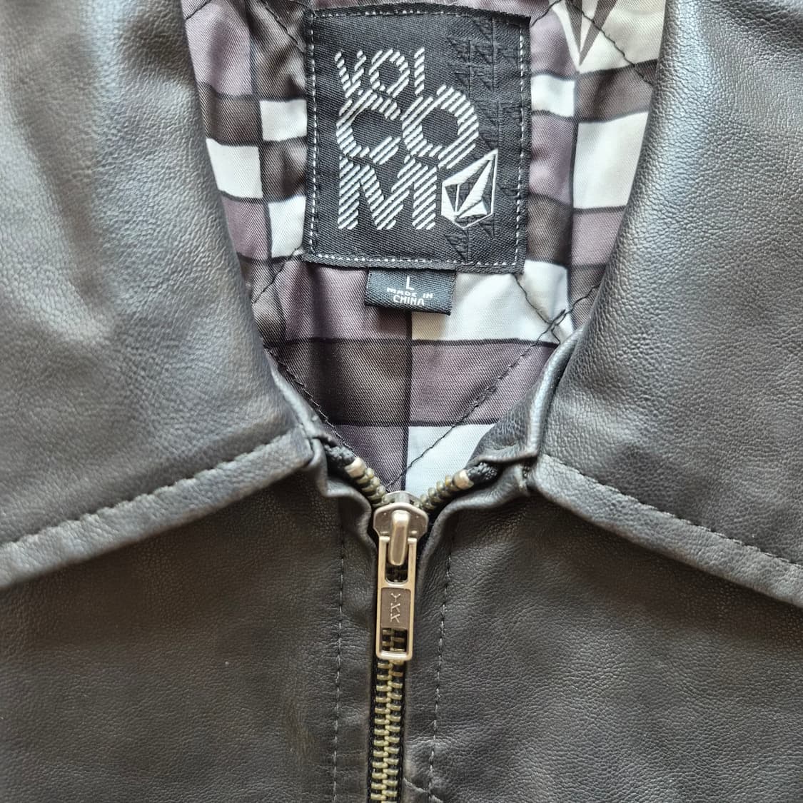 볼컴(Volcom) 남성 가죽자켓 상품이미지2