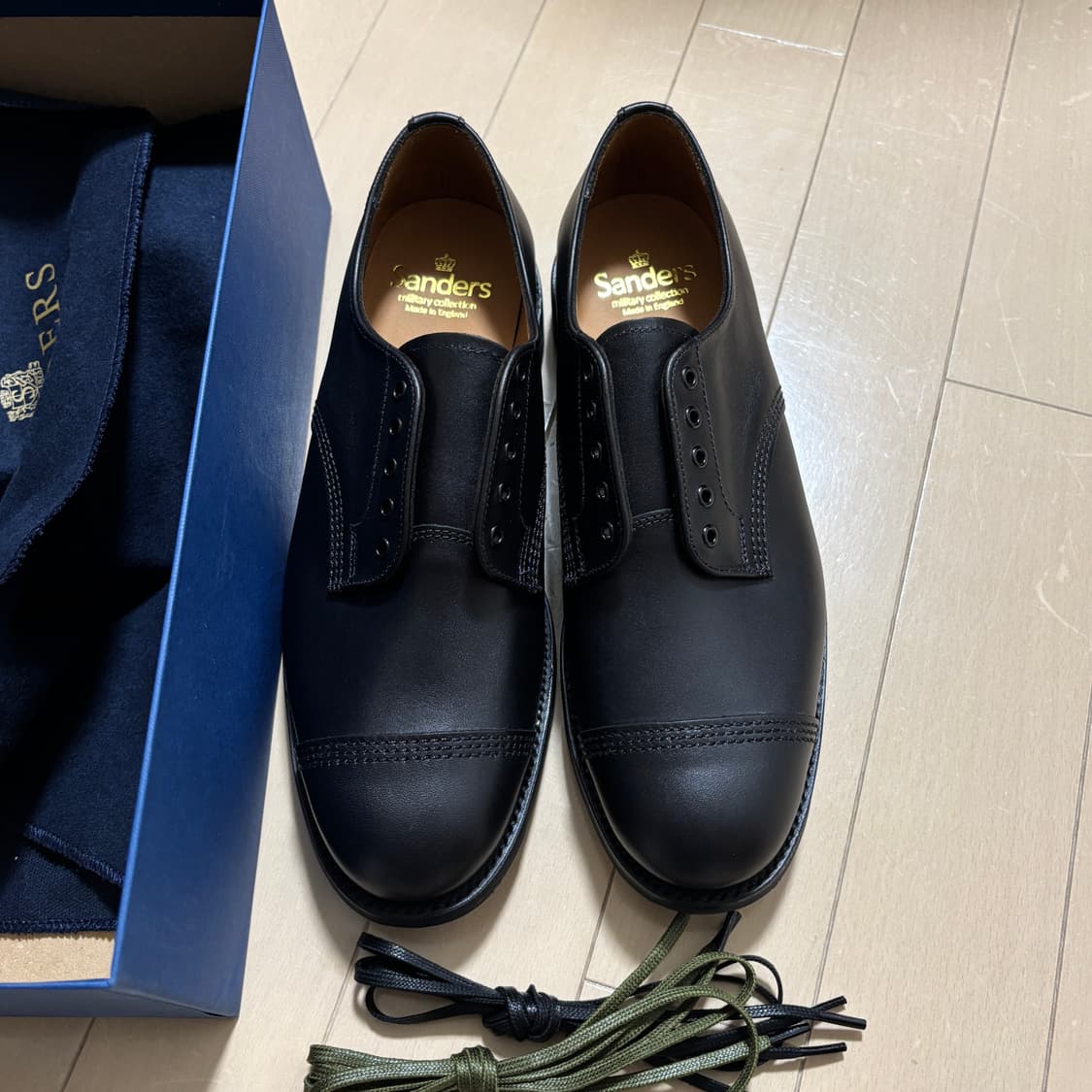 (새상품) 샌더스 밀리터리 더비 1128 카프레더 버젼 팝니다. 상품이미지4