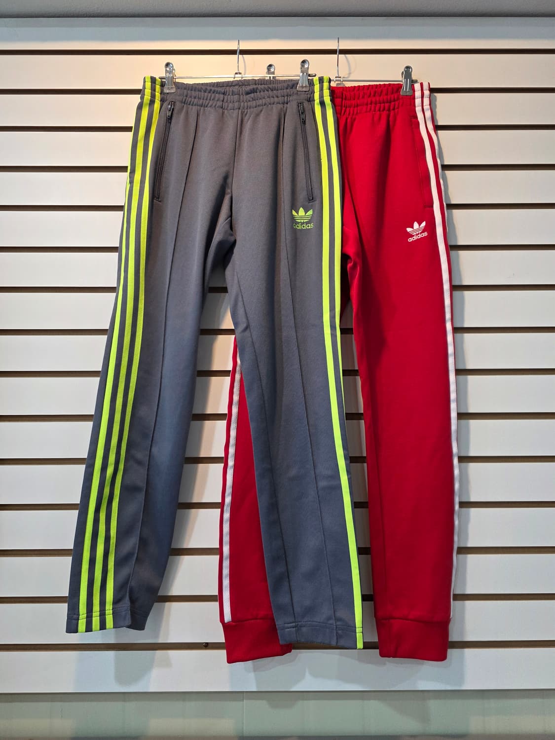 ADIDAS 아디다스 츄리닝 바지 2종 상품이미지1