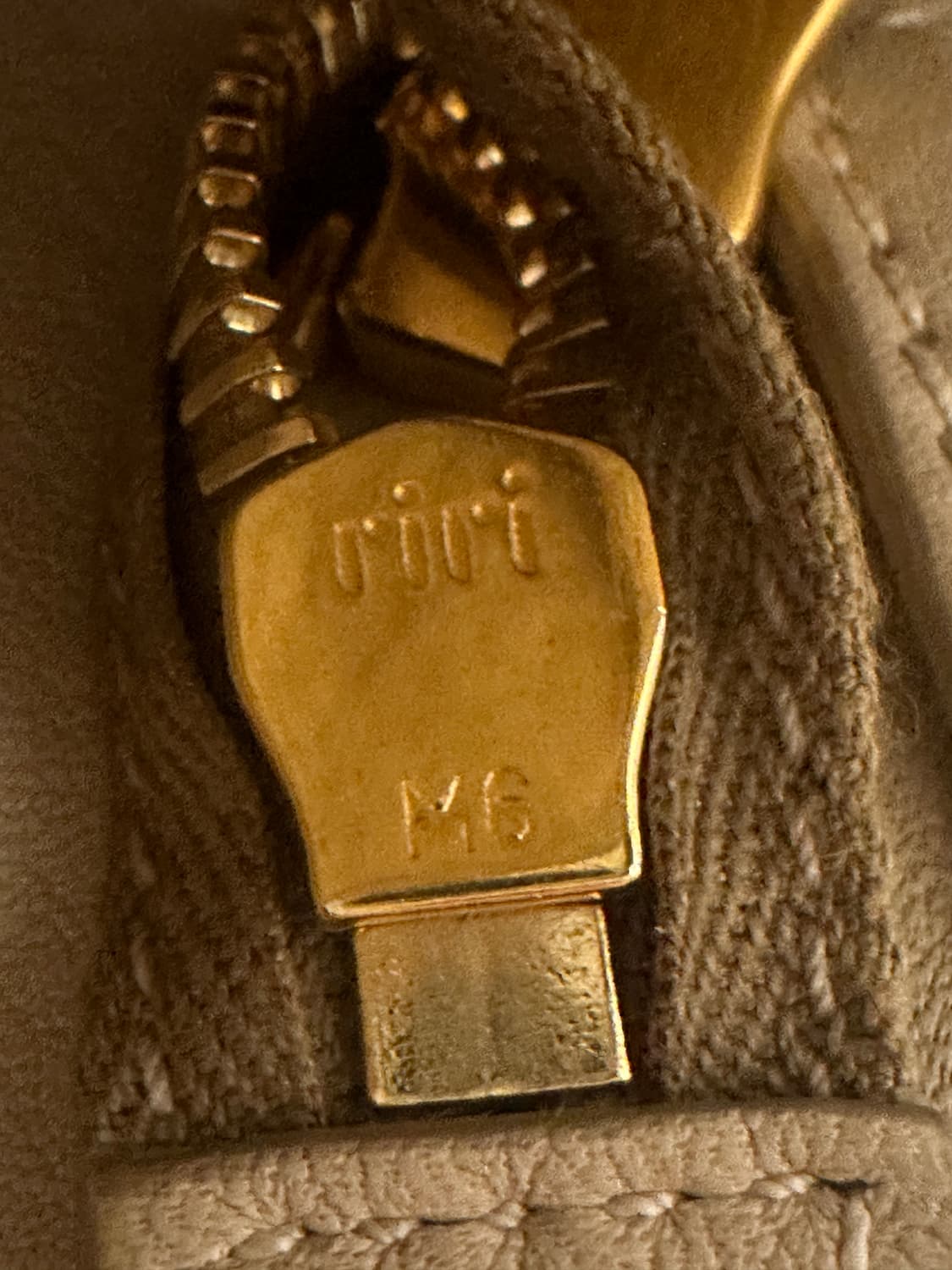 정품 프라다 베이지 숄더백 상품이미지9