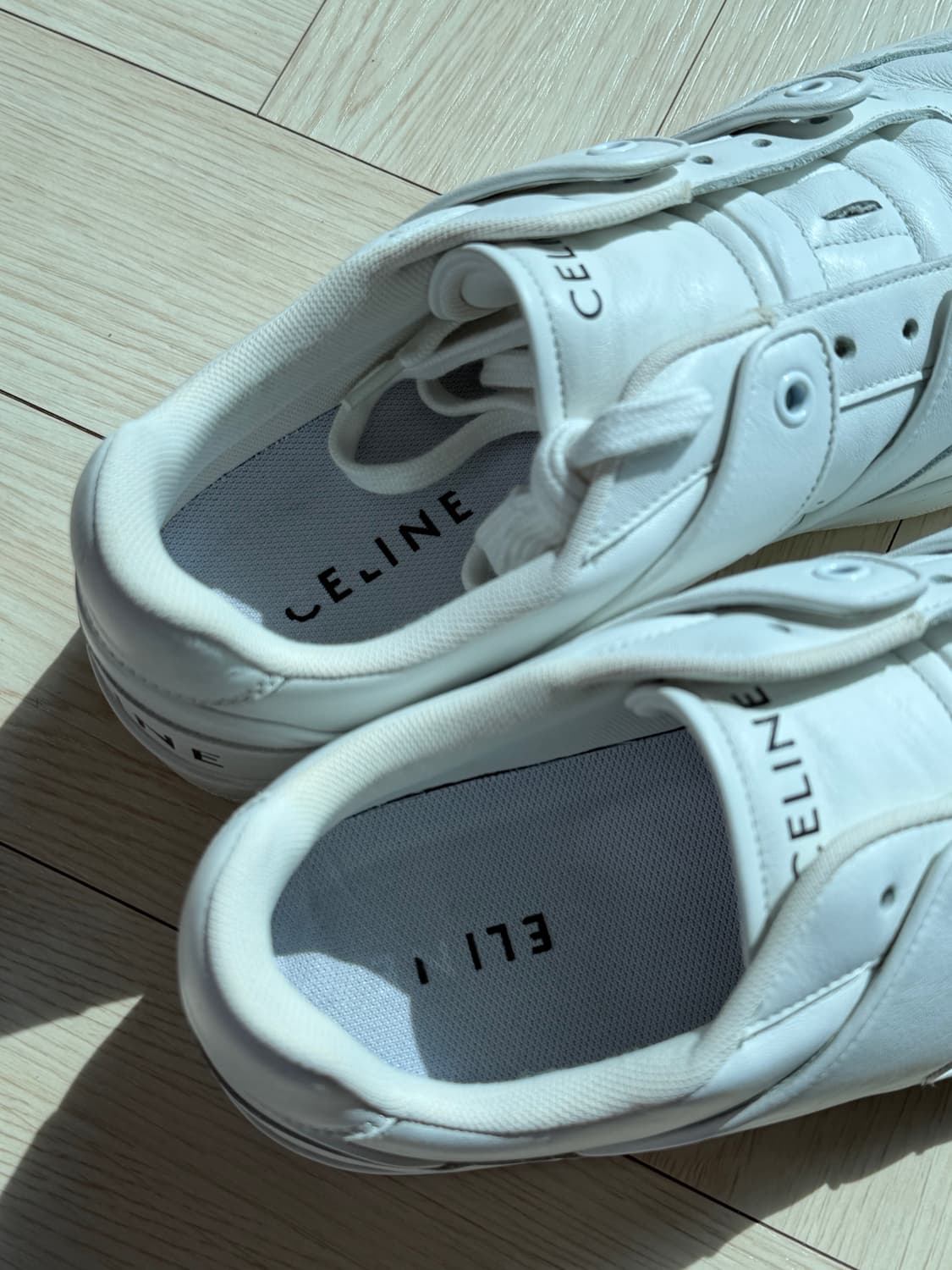 셀린느 화이트 레더 스니커즈 상품이미지7