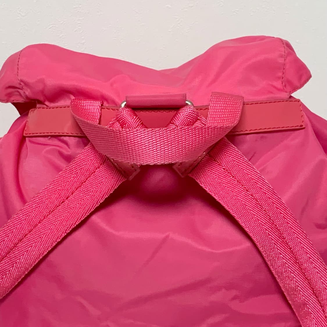 정품 프라다 백팩 딥핑크 상품이미지4