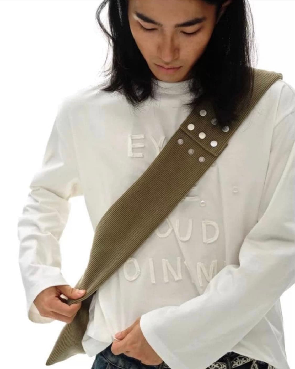 oinimi corduroy studs shoulder bag 상품이미지3