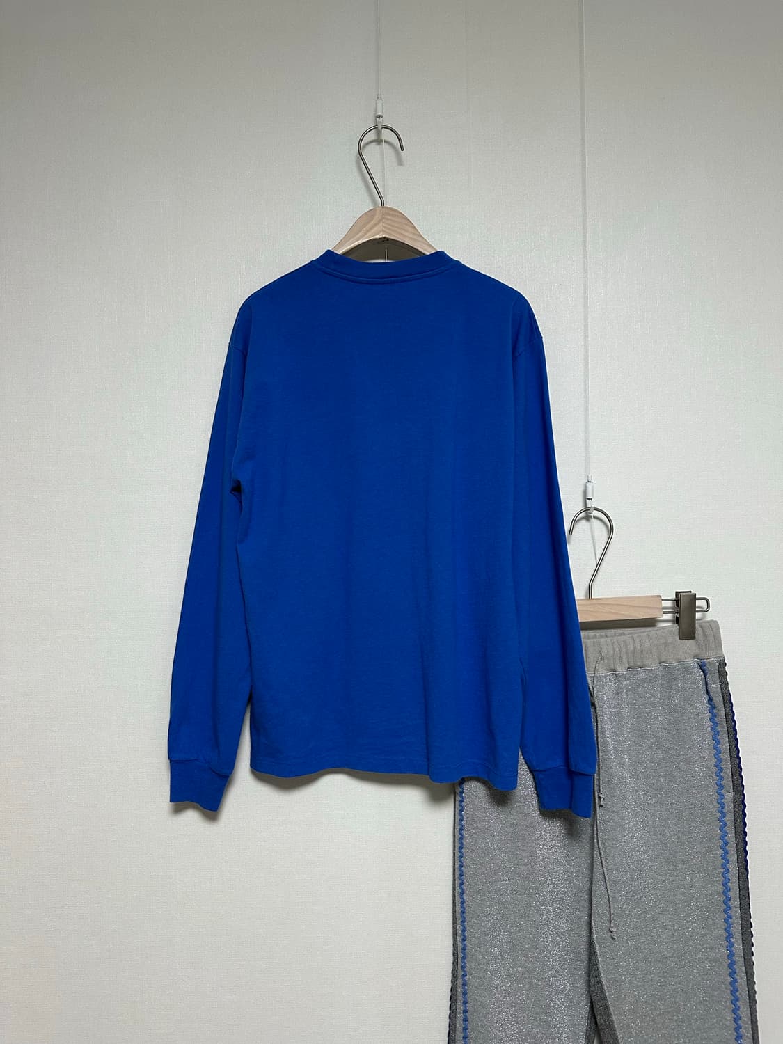 Aries 에리즈 블루 맨투맨 공용가능 상품이미지4