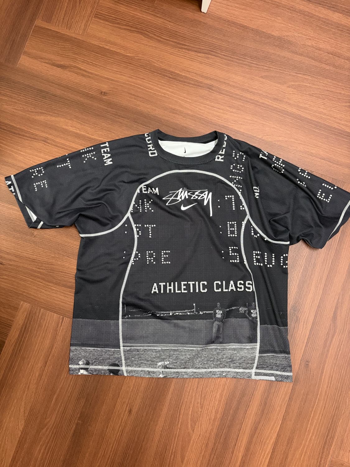 나이키 스투시 UV 크루 블랙 M 상품이미지2