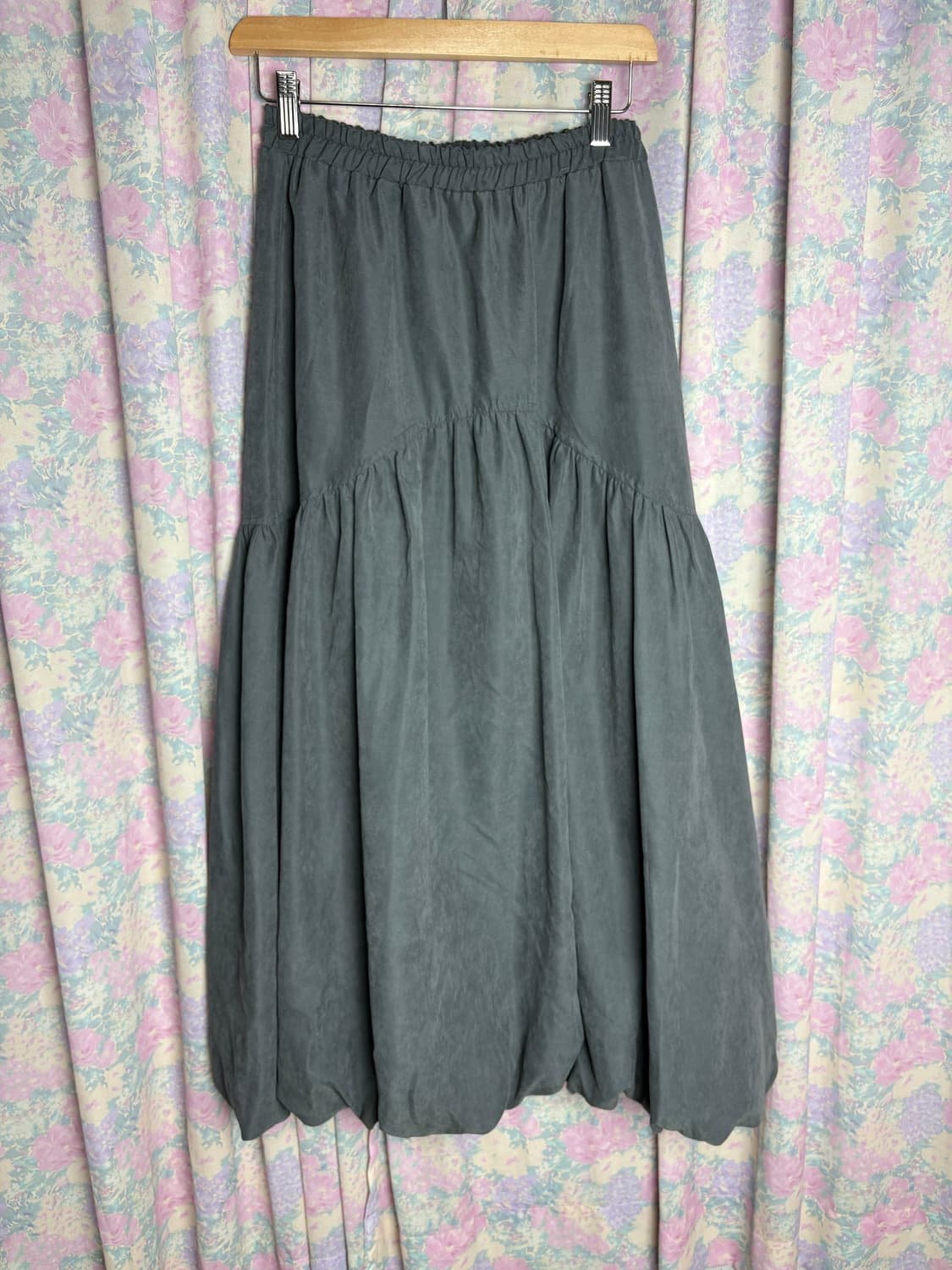 차콜 벌룬 롱 스커트 상품이미지9