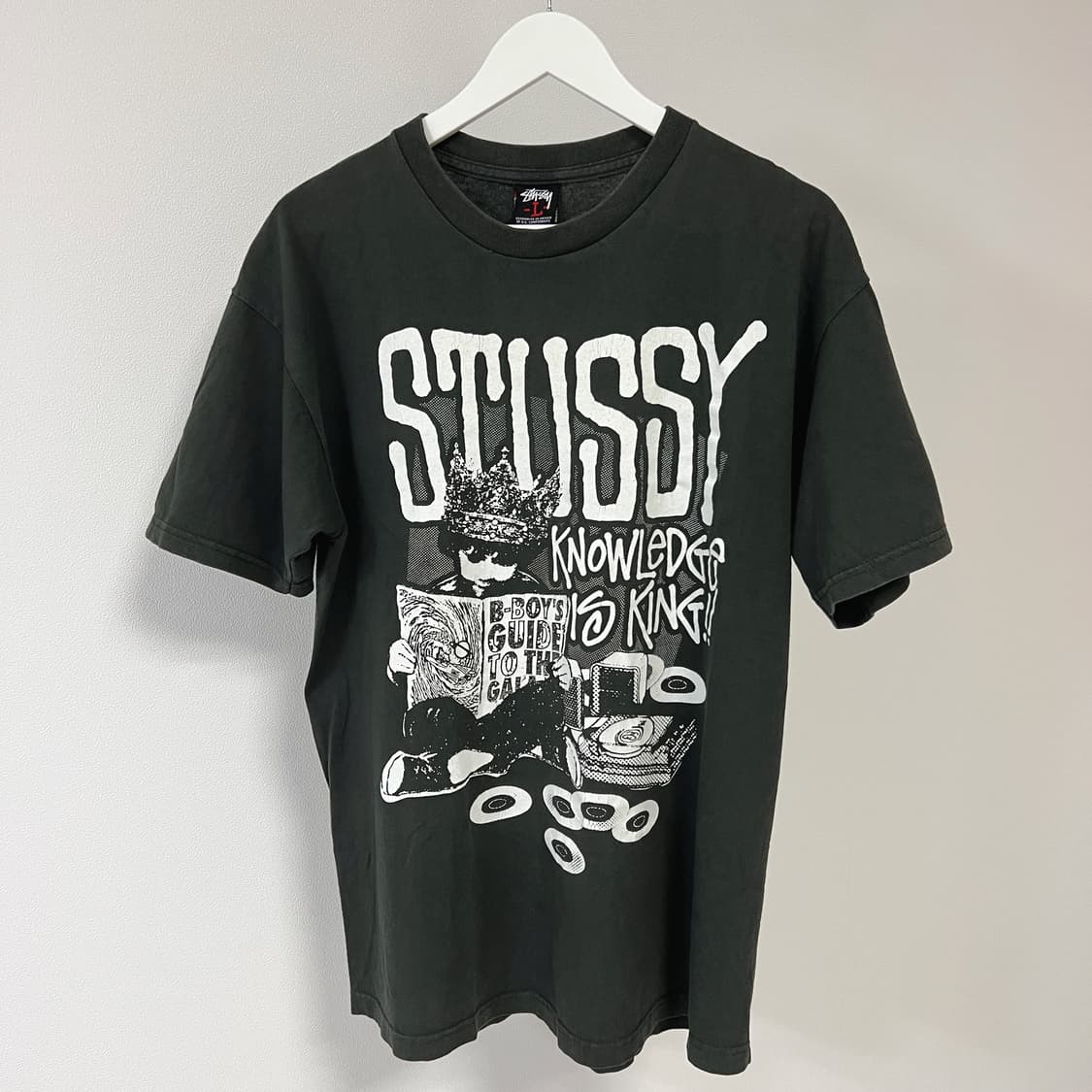 스투시 2000s Knowledge Is King 티셔츠 상품이미지1