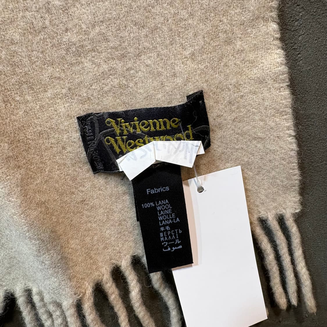 [160/25] VIVIENNE WESTWOOD 비비안 웨스트우드 머플러 상품이미지3