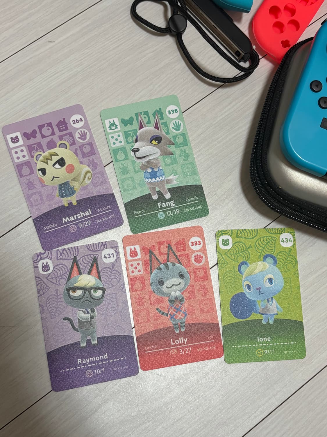 닌텐도 스위치 1세대 + 동물의 숲 칩 + 아미보 카드(인기주민) 상품이미지2