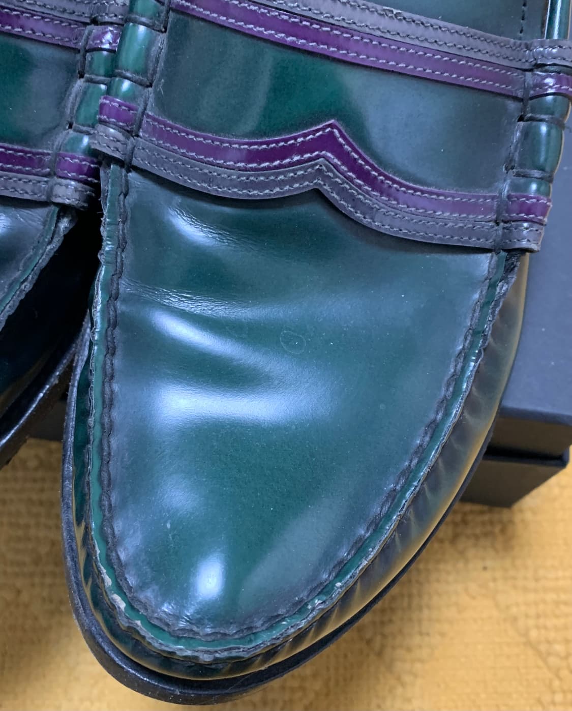 프라다 페니로퍼 그린 8사이즈 상품이미지4