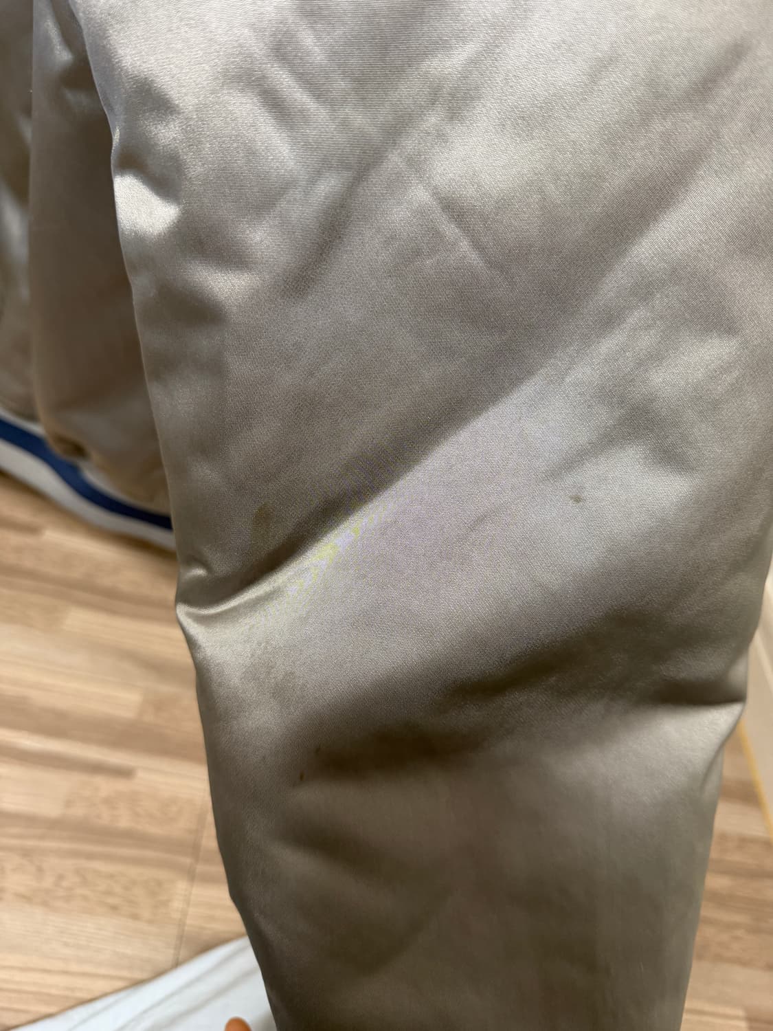 칼하트 Wip 바시티 M사이즈 상품이미지2