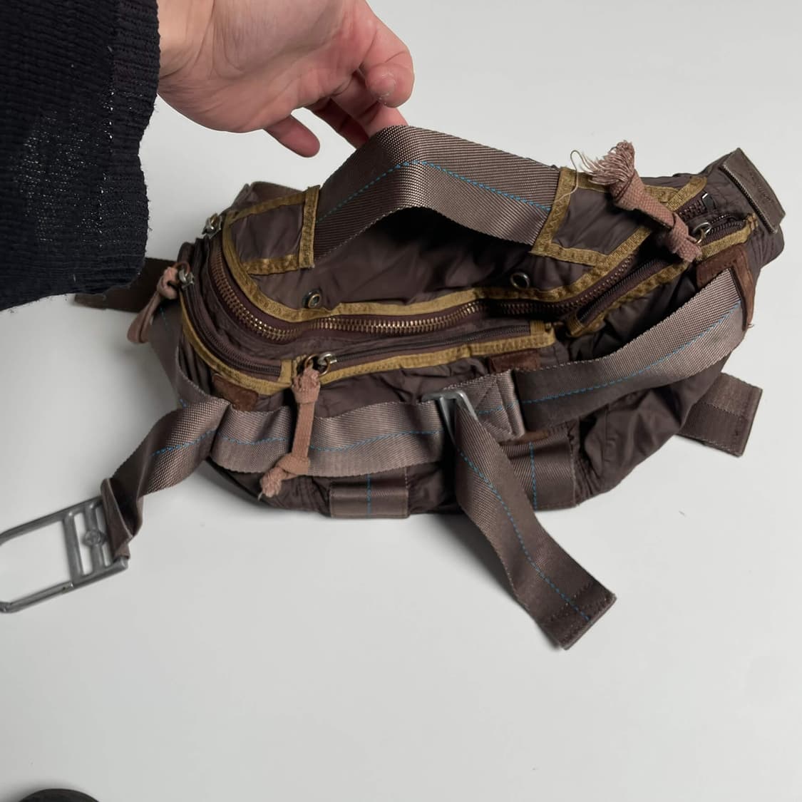 Tough jeansmith 멀티포켓 스트랩 크로스백 상품이미지5