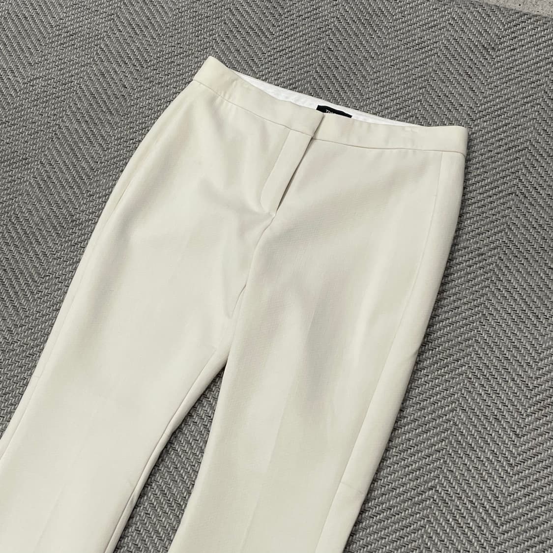 띠어리 아이보리 슬랙스 v0055 상품이미지3