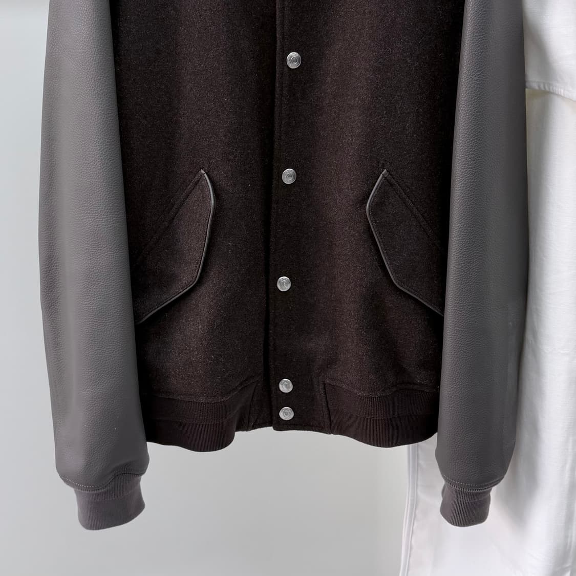 [S+급/52] 디올 1947 레터링 스타디움 바시티 자켓 풀구성 상품이미지6