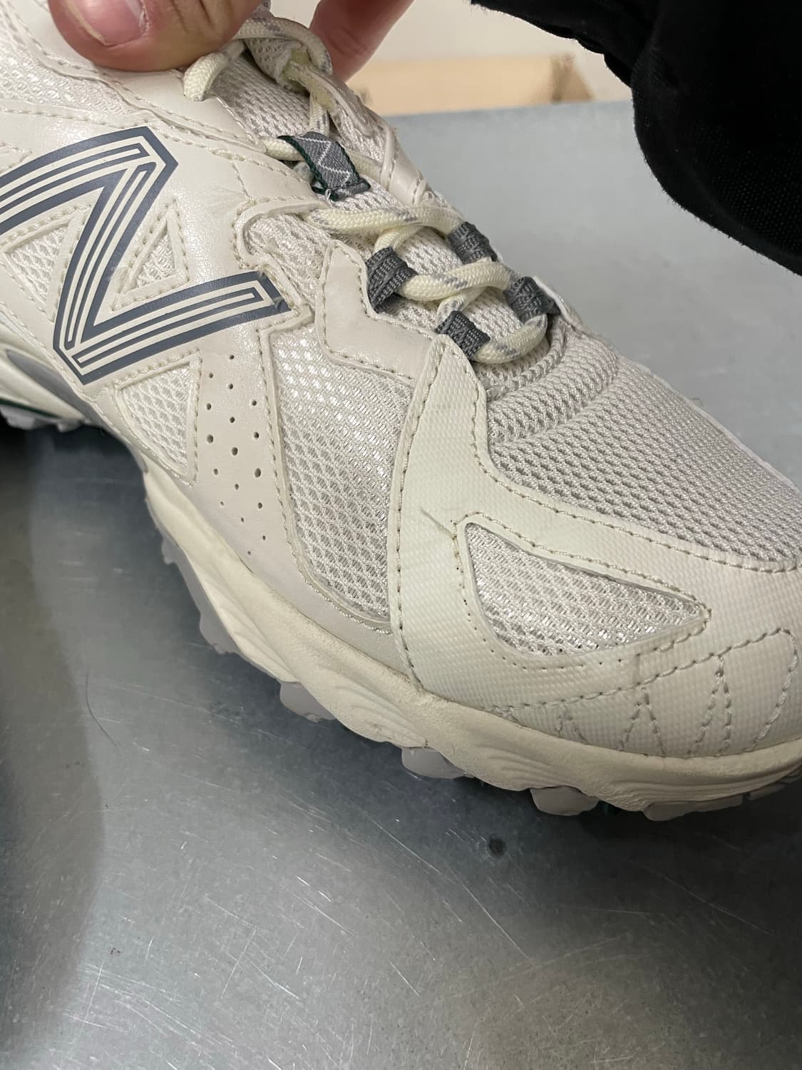 뉴발란스 610V1 화이트 270 상품이미지8