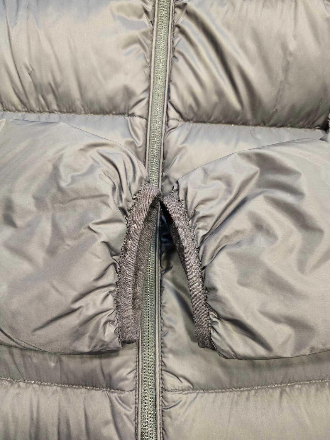 마모트 여성 구스다운 경량패딩 롱패딩 L(100) 블랙 상품이미지5