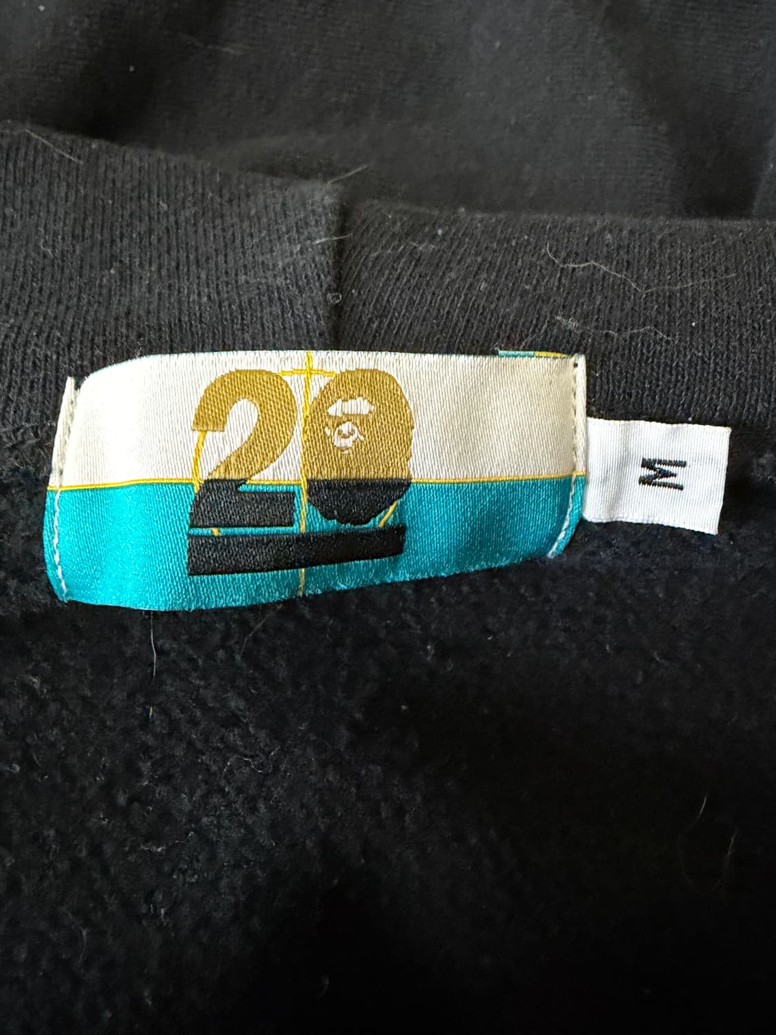 유일) 베이프 20주년 한정판 반카모 샤크 후드집업 데저트카모 블랙탄 상품이미지3