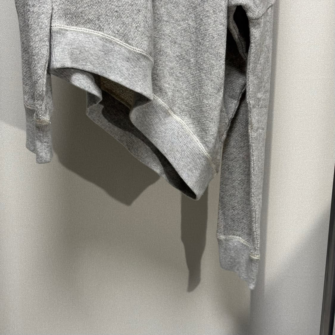 s) r13 알써티 디스트로이드 맨투맨 상품이미지3