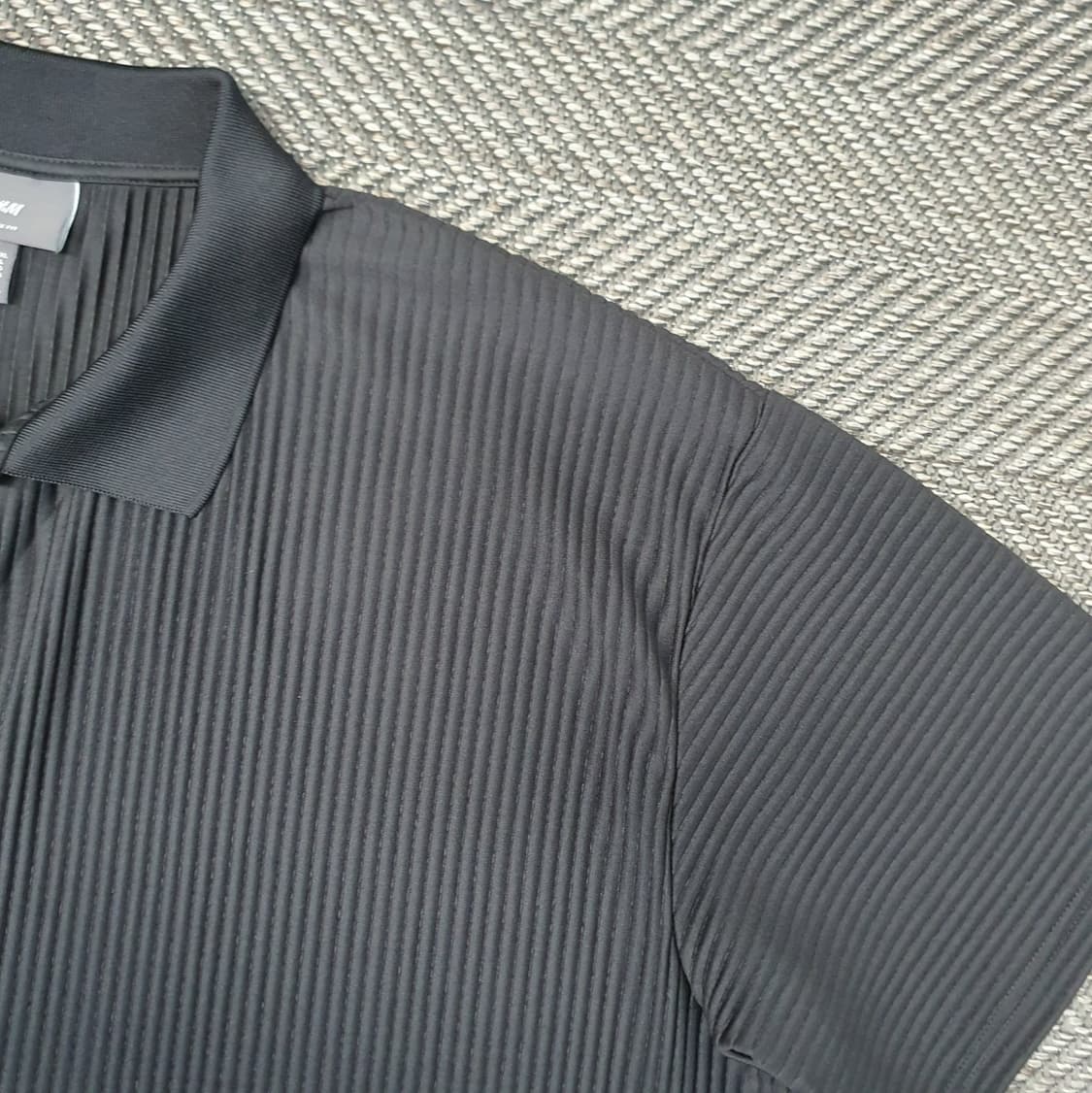 H&M 플리츠 오버핏 셔츠 남방 남자125 상품이미지3